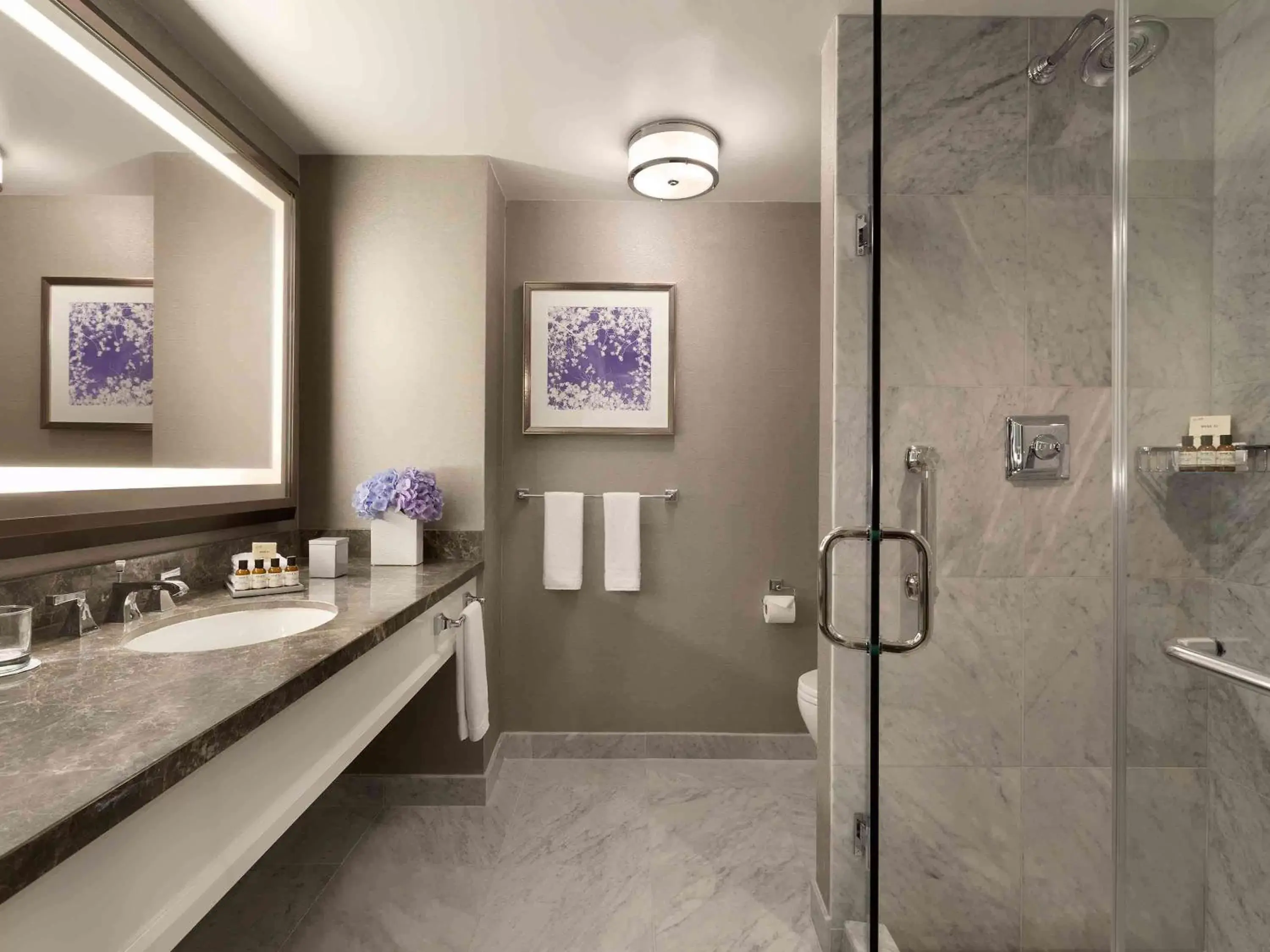 Bedroom, Bathroom in Fairmont Olympic Hotel