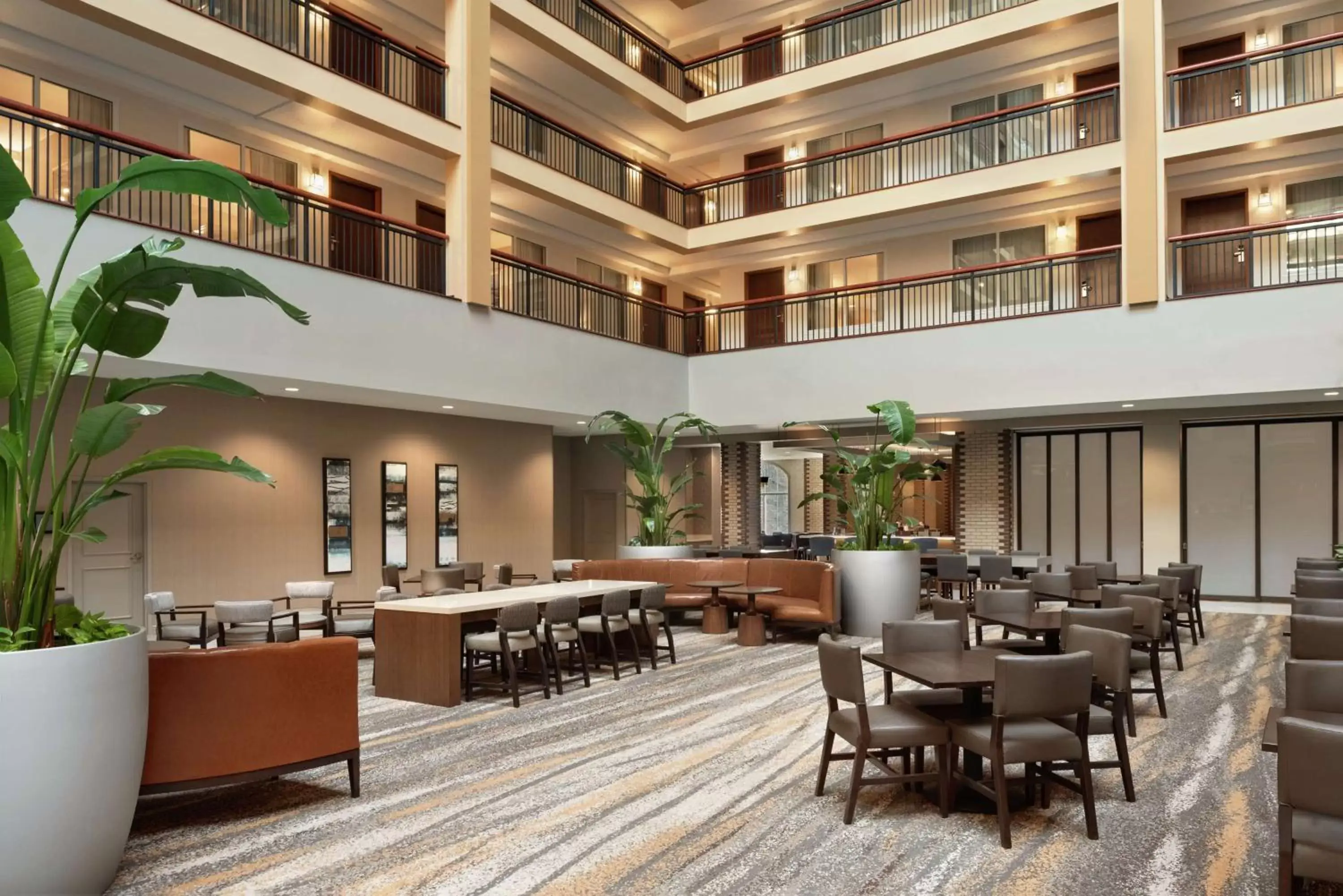 Lobby or reception, Restaurant/Places to Eat in Embassy Suites by Hilton Cleveland Rockside