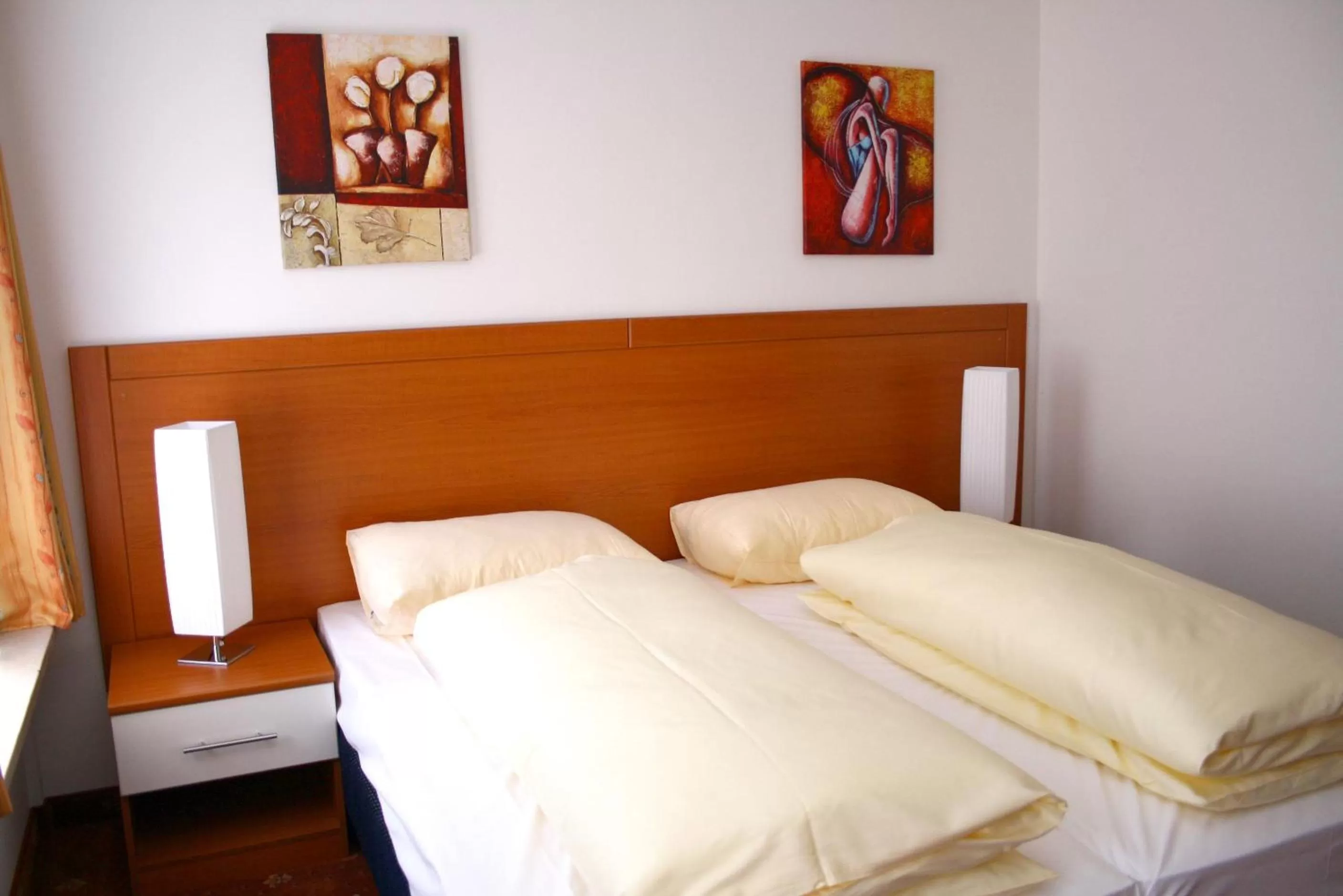 Bed in Hotel Evido Salzburg City Center