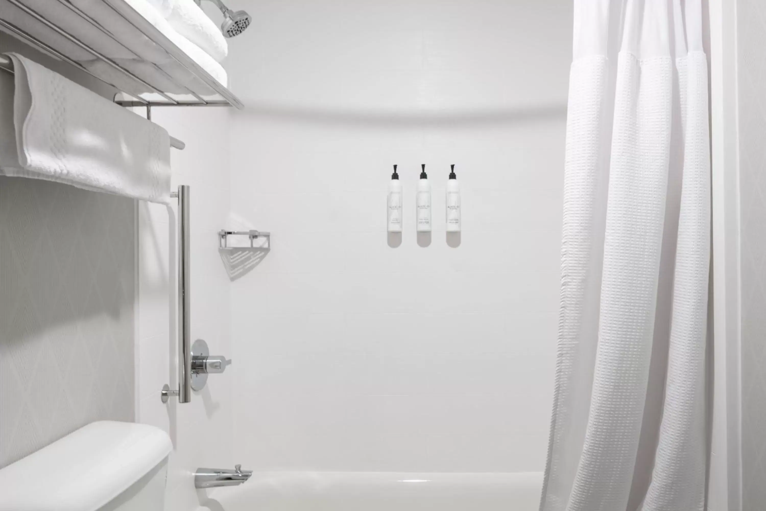 Bathroom in SpringHill Suites by Marriott Cheyenne