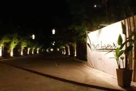 Facade/entrance in Bari Lamai Resort