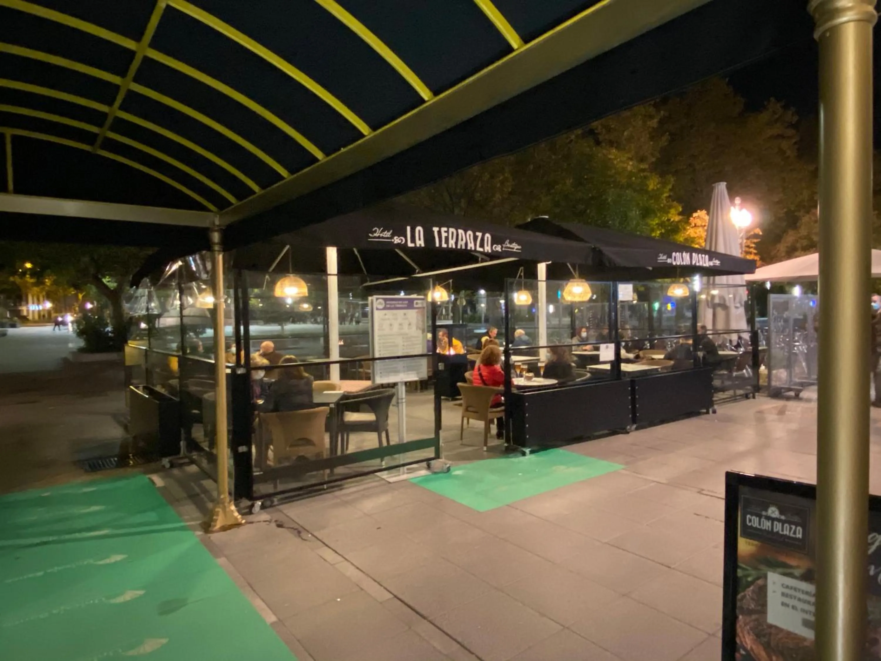 City view in Hotel Colón Plaza