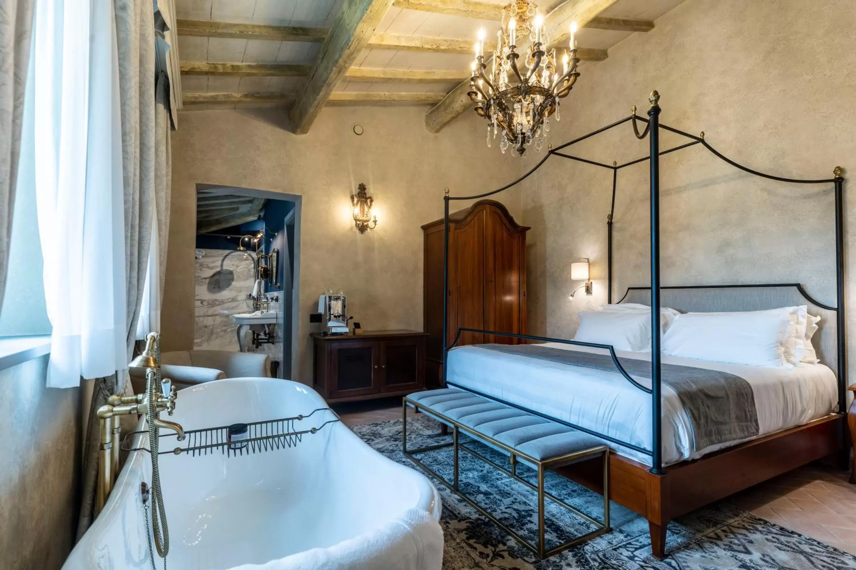 Bed in Villa Petriolo