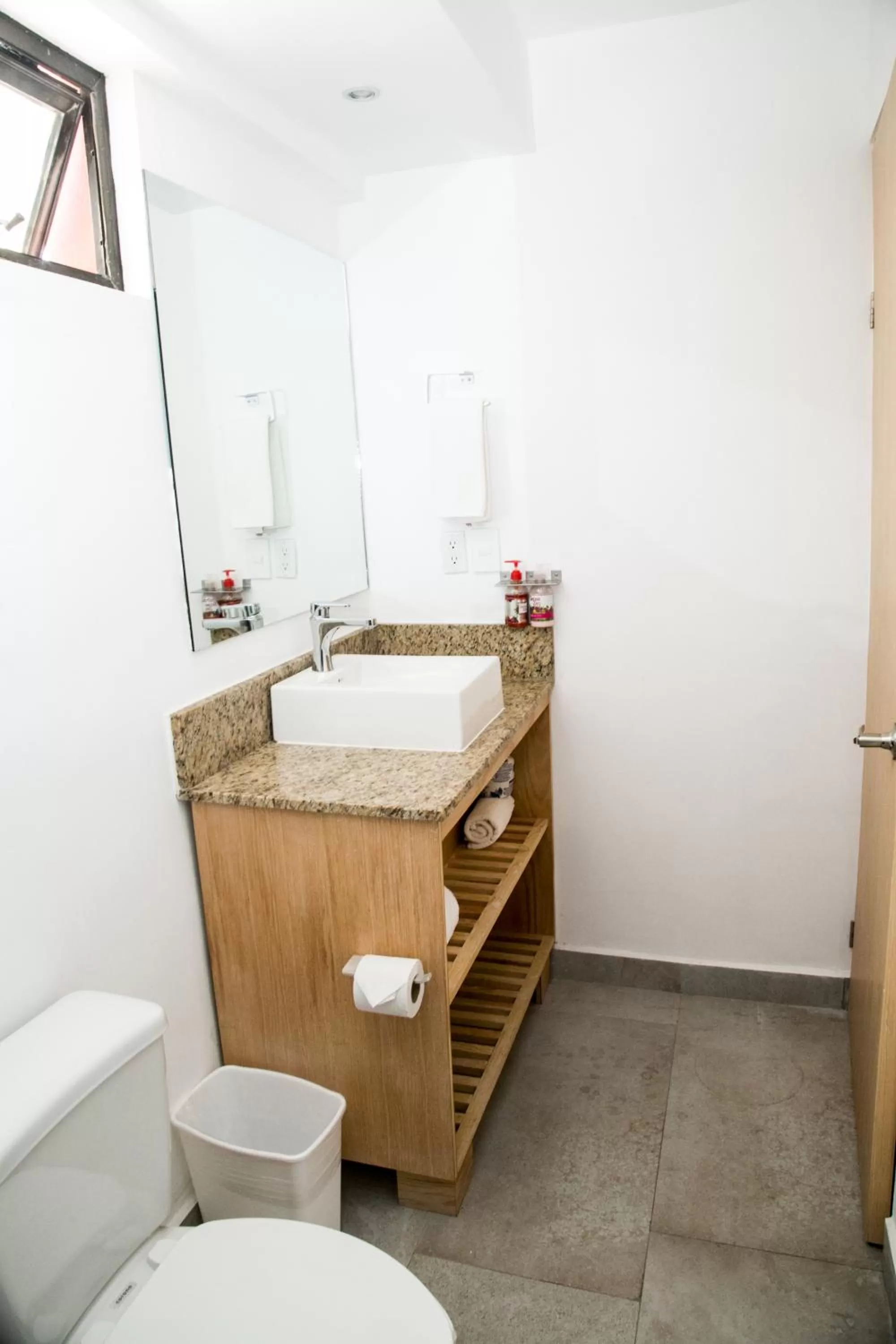 Toilet in Booking 500