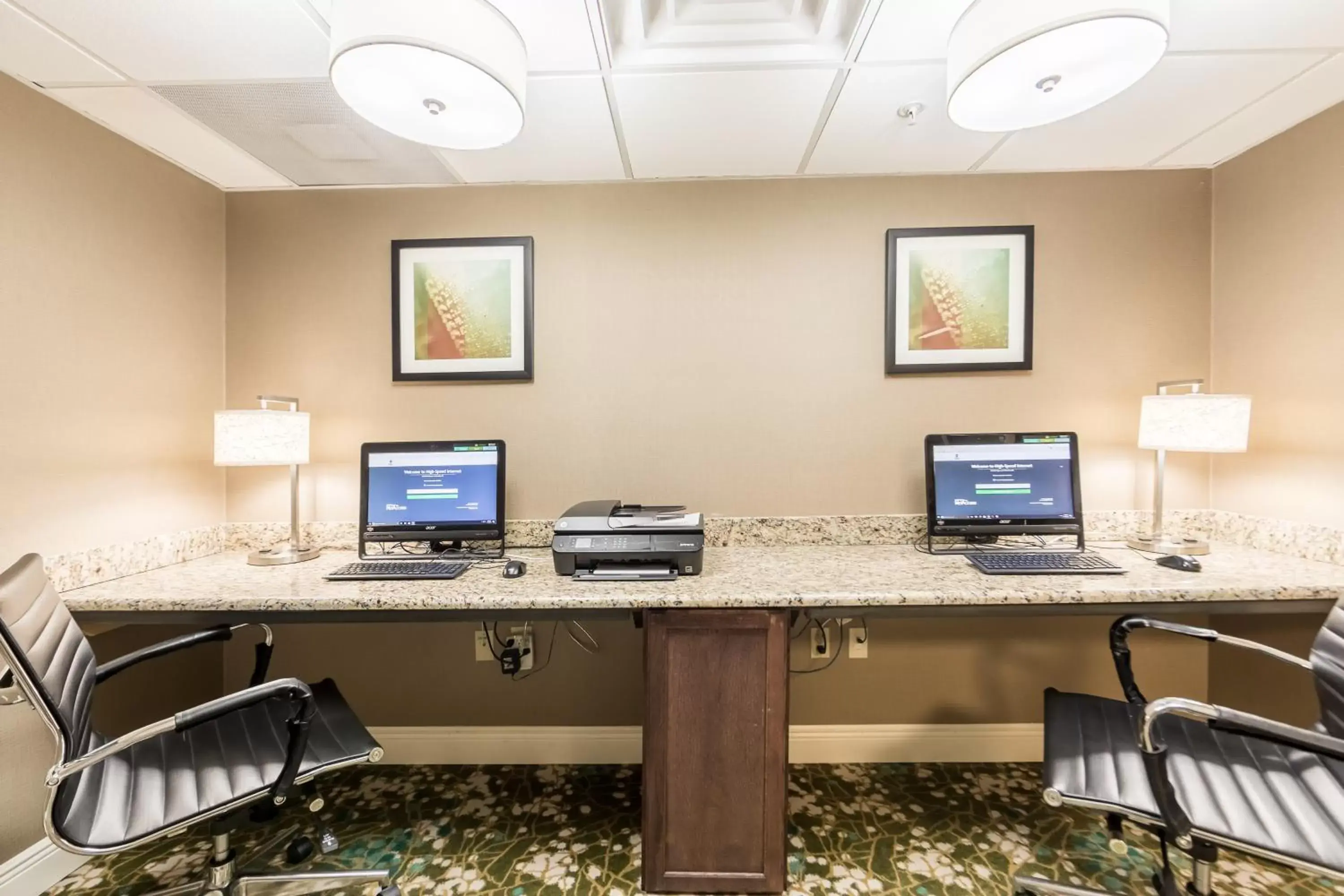 Business facilities, Business Area/Conference Room in Best Western Plus Sebastian Hotel & Suites