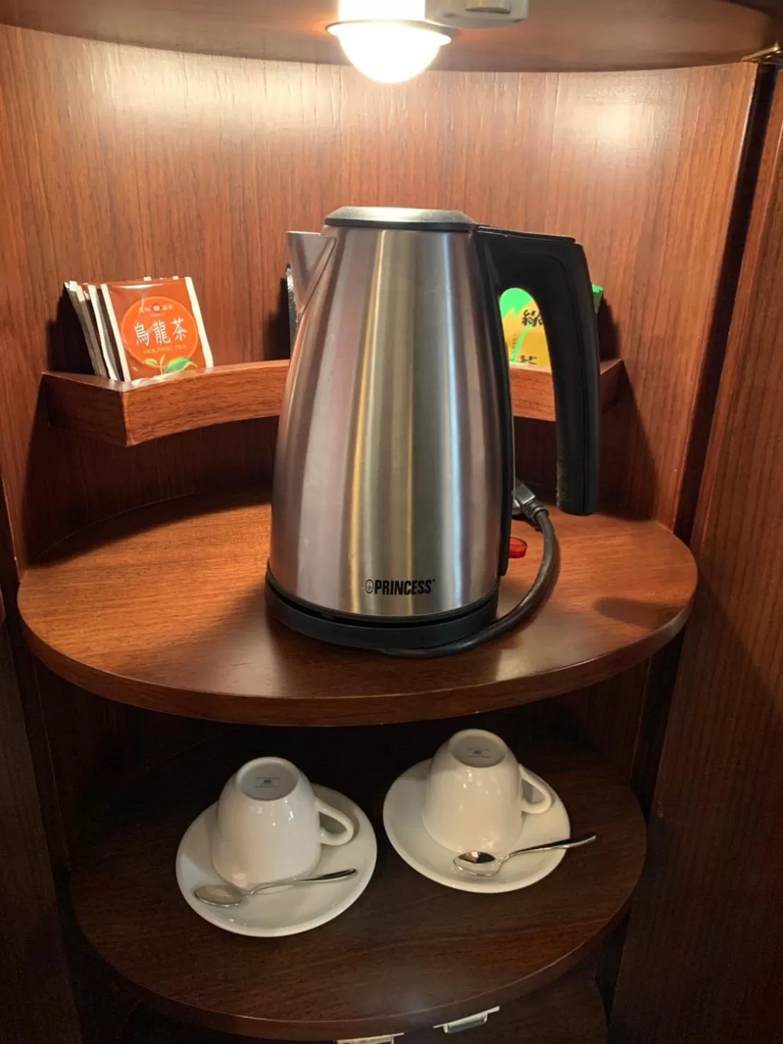 Coffee/tea facilities in Royal Biz Taipei Hotel