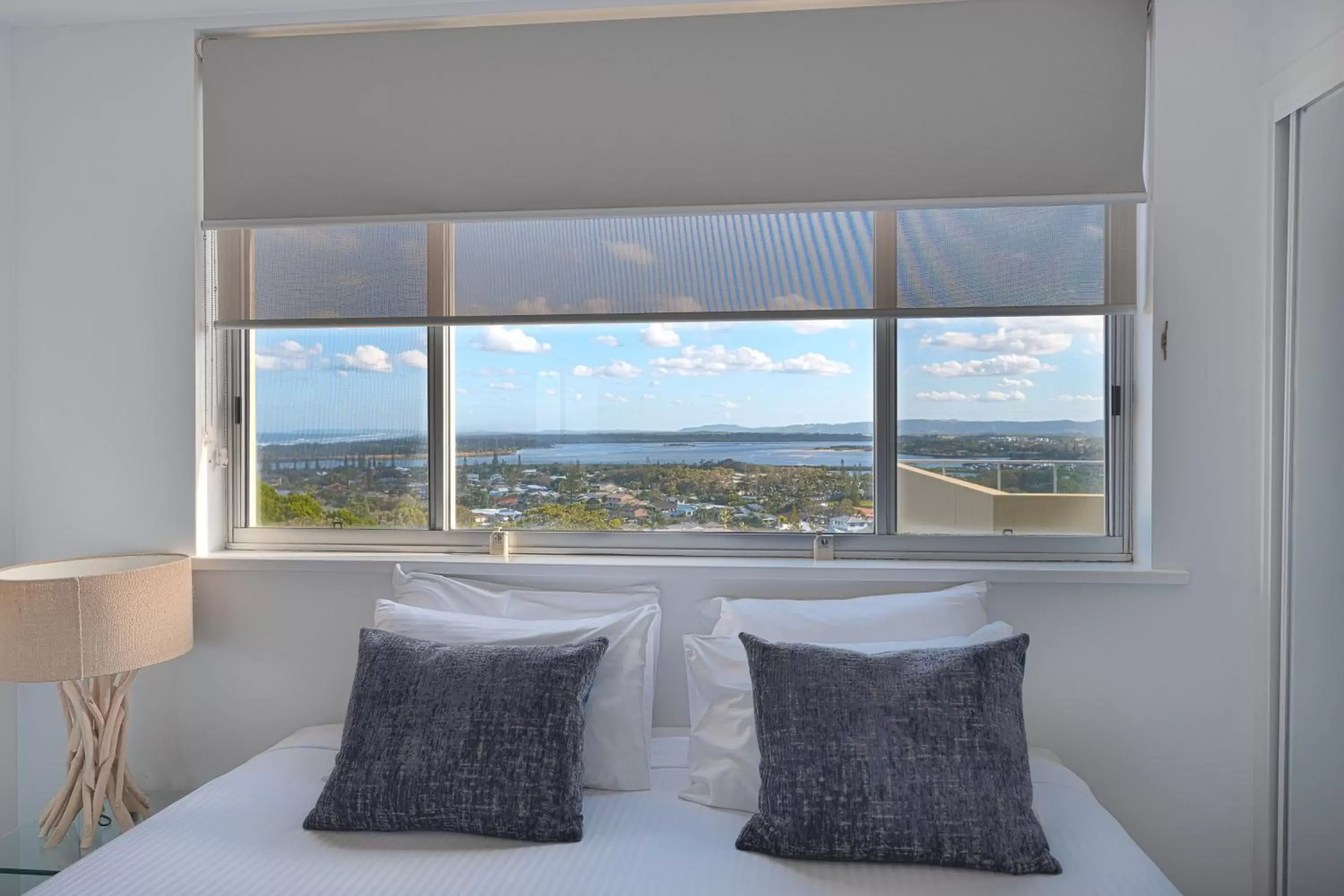 Bedroom, Seating Area in Grandview Apartments