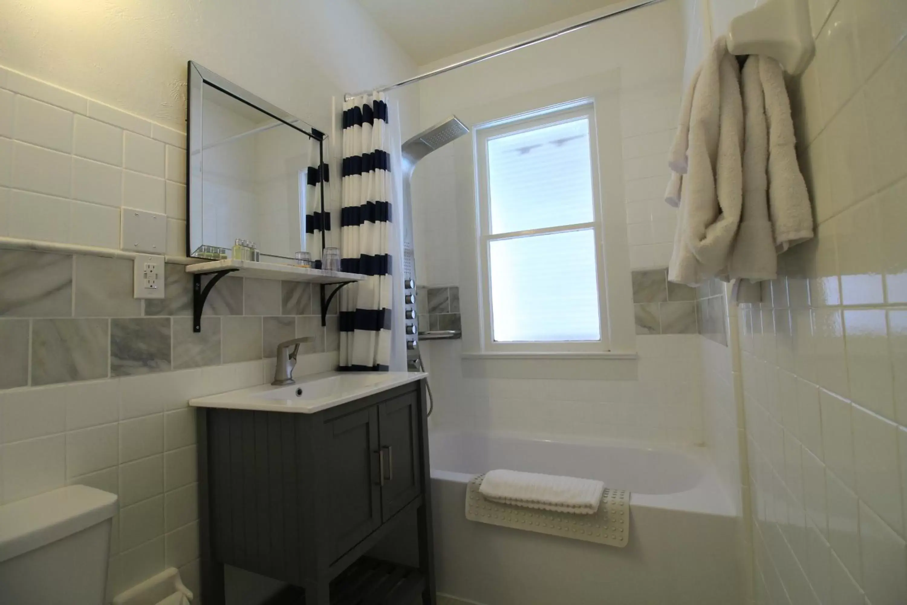 Bathroom in The Riverview Hotel - New Smyrna Beach