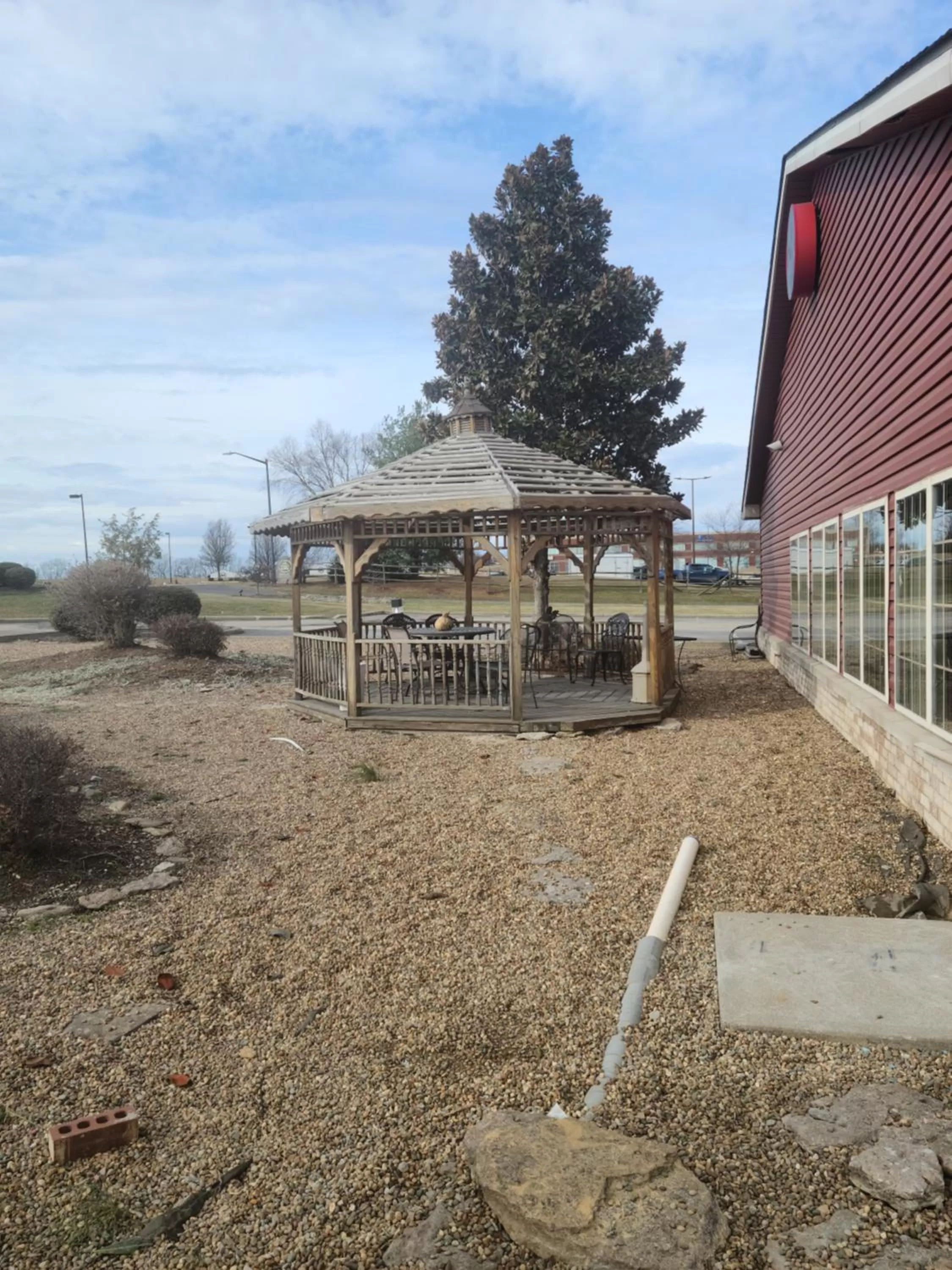 Seating area in Comfort Inn & Suites Shelbyville