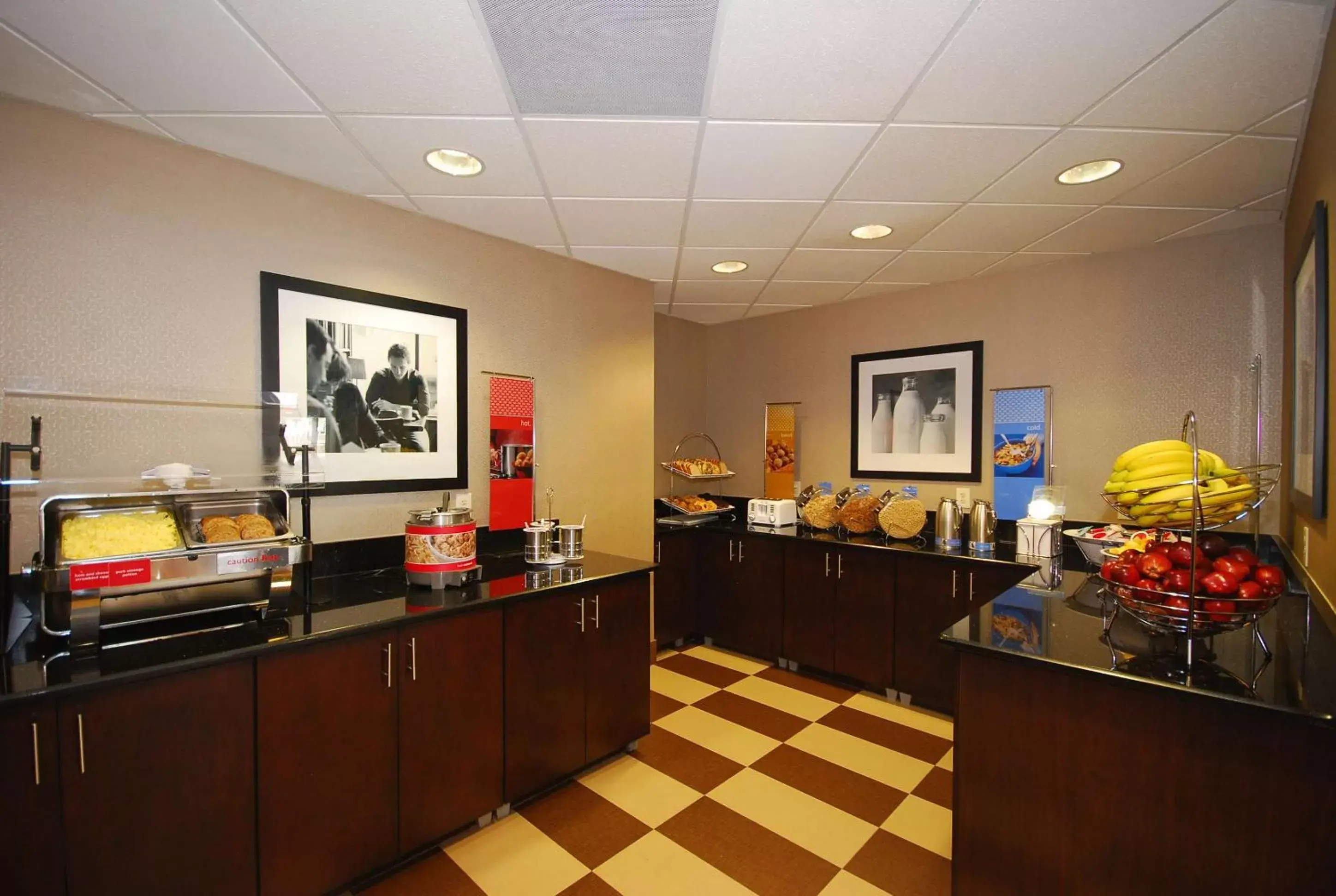 Dining area, Restaurant/Places to Eat in Hampton Inn Fort Myers-Airport & I-75