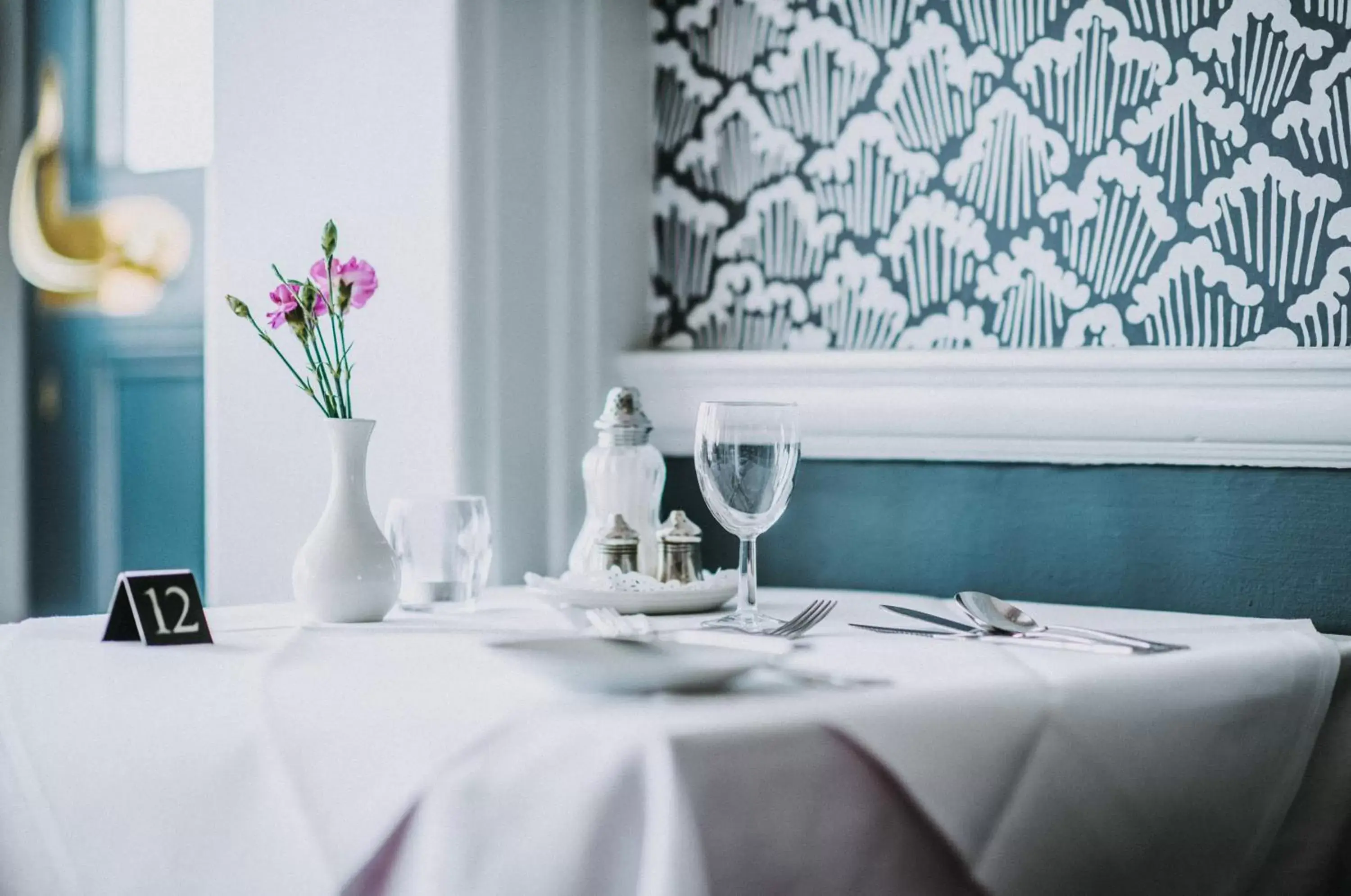 Dining area in Bedford Hotel