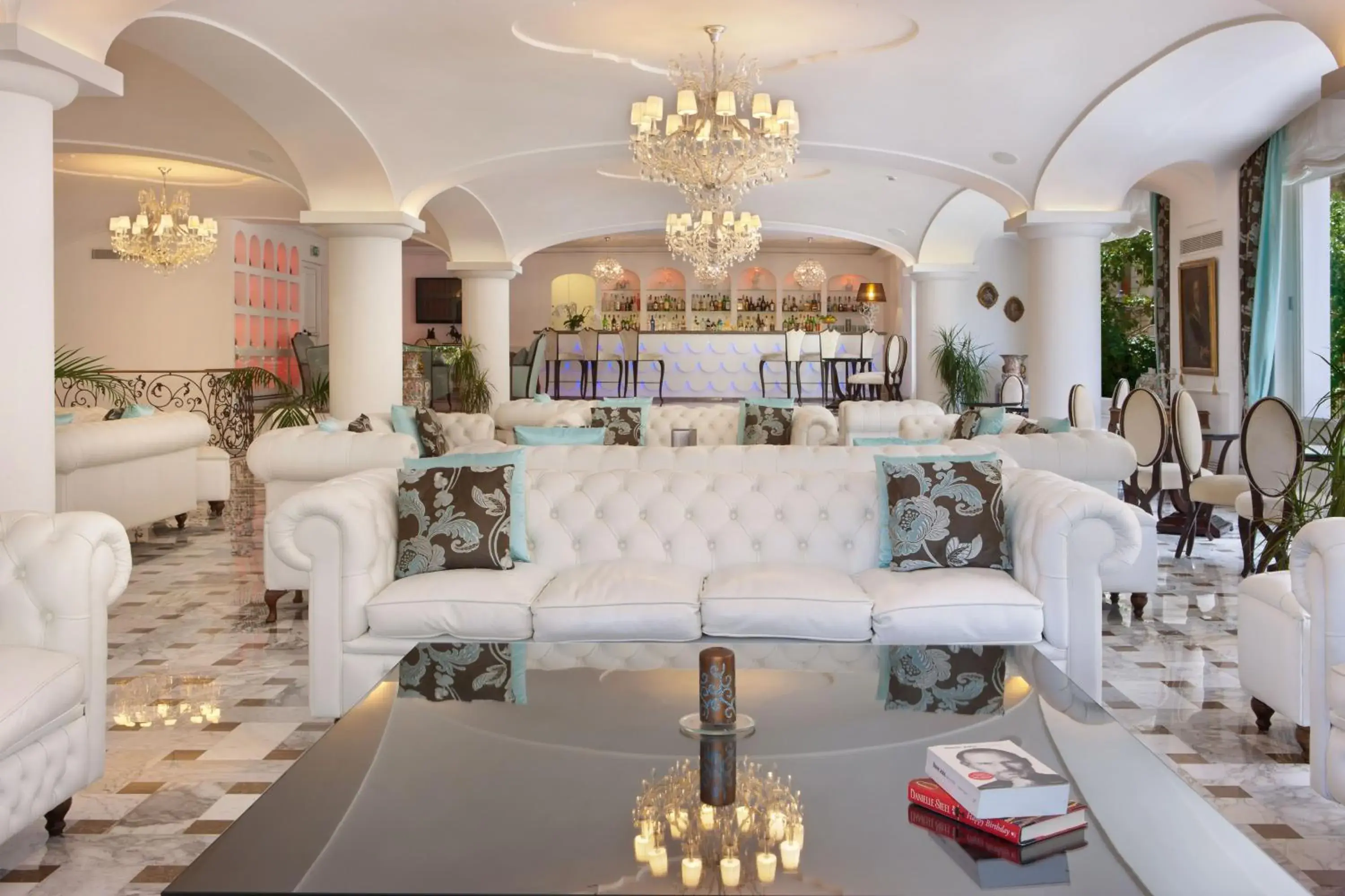 Living room in Grand Hotel La Favorita Living room in Grand Hotel La Favorita