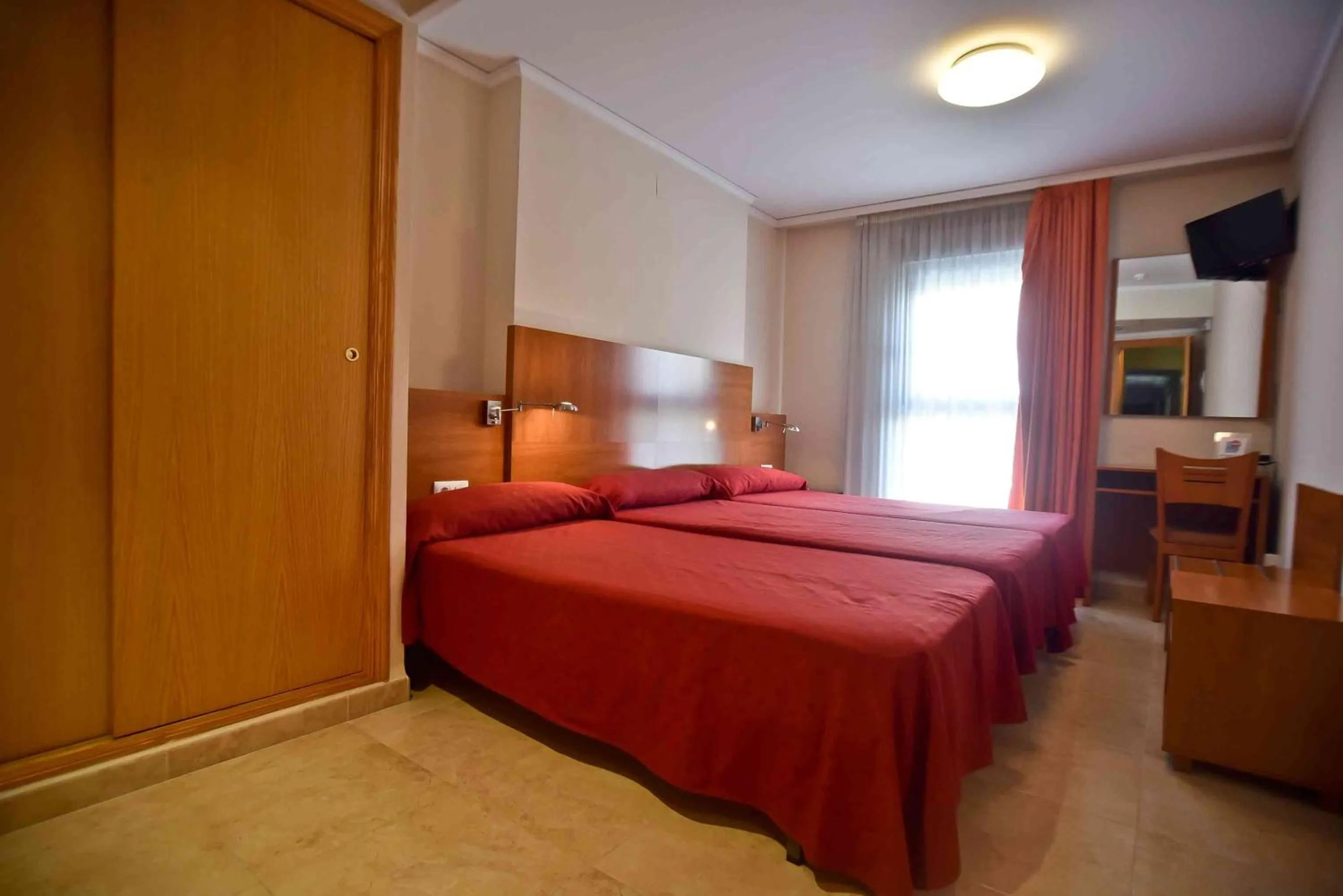 Bed in Hotel Adsubia