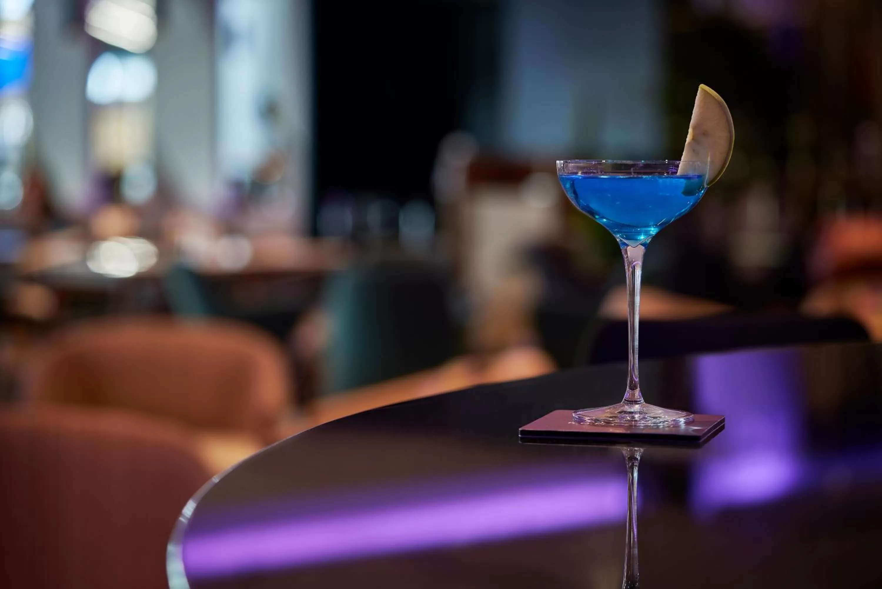 Lounge or bar in YOTEL Istanbul Airport, City Entrance