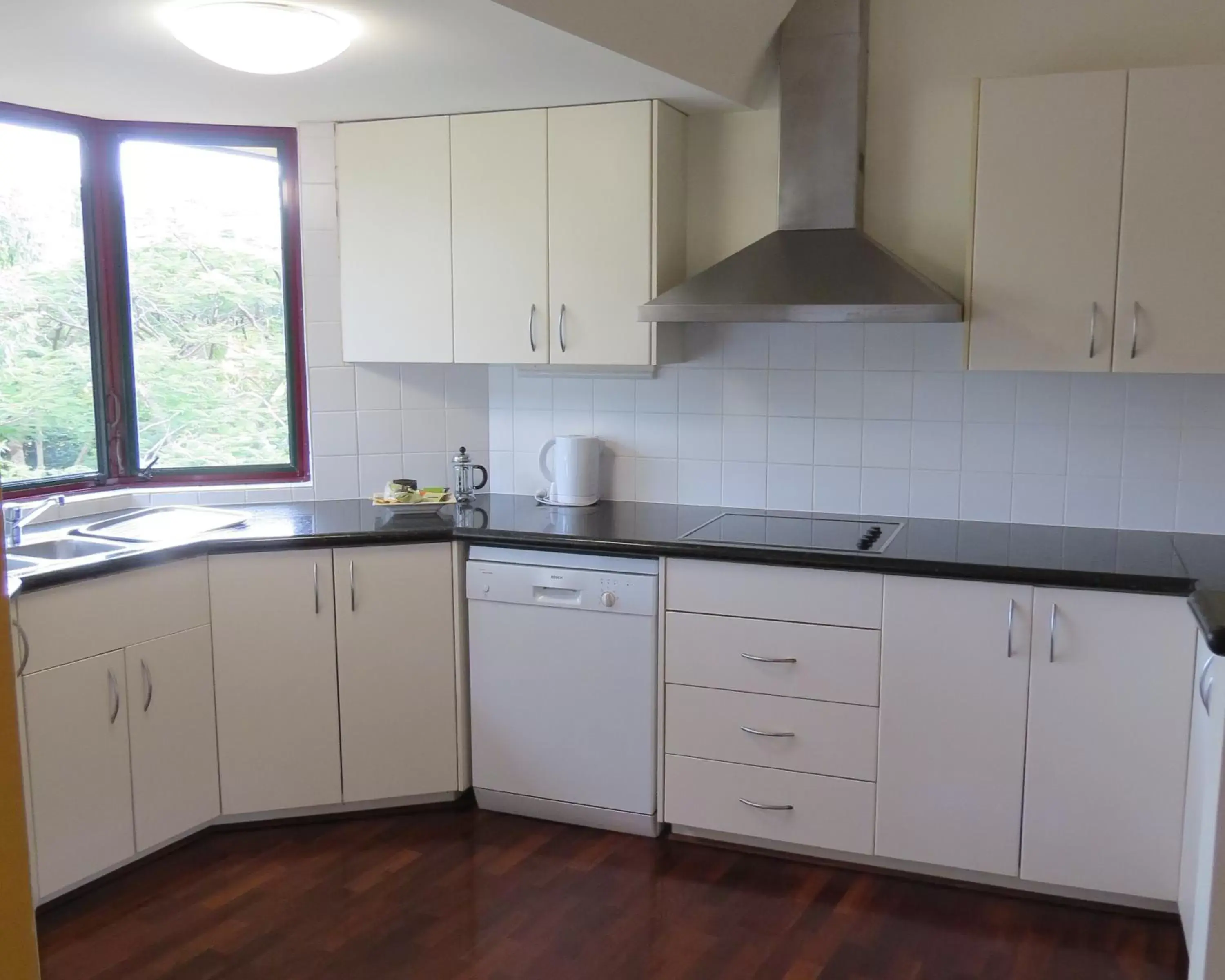 Kitchen or kitchenette, Kitchen/Kitchenette in Byron Links Apartments