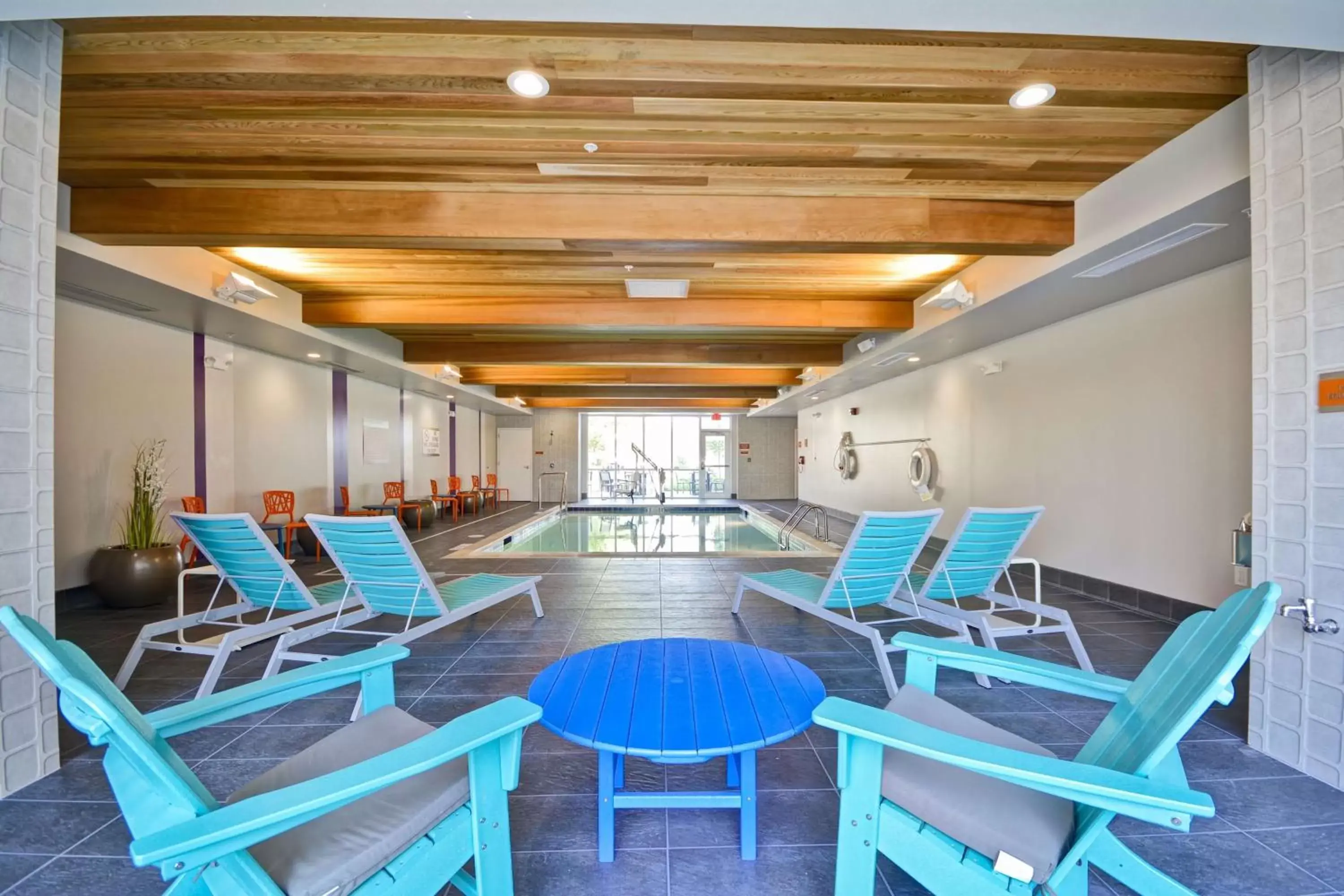 Pool view in Home2 Suites By Hilton Blue Ash Cincinnati
