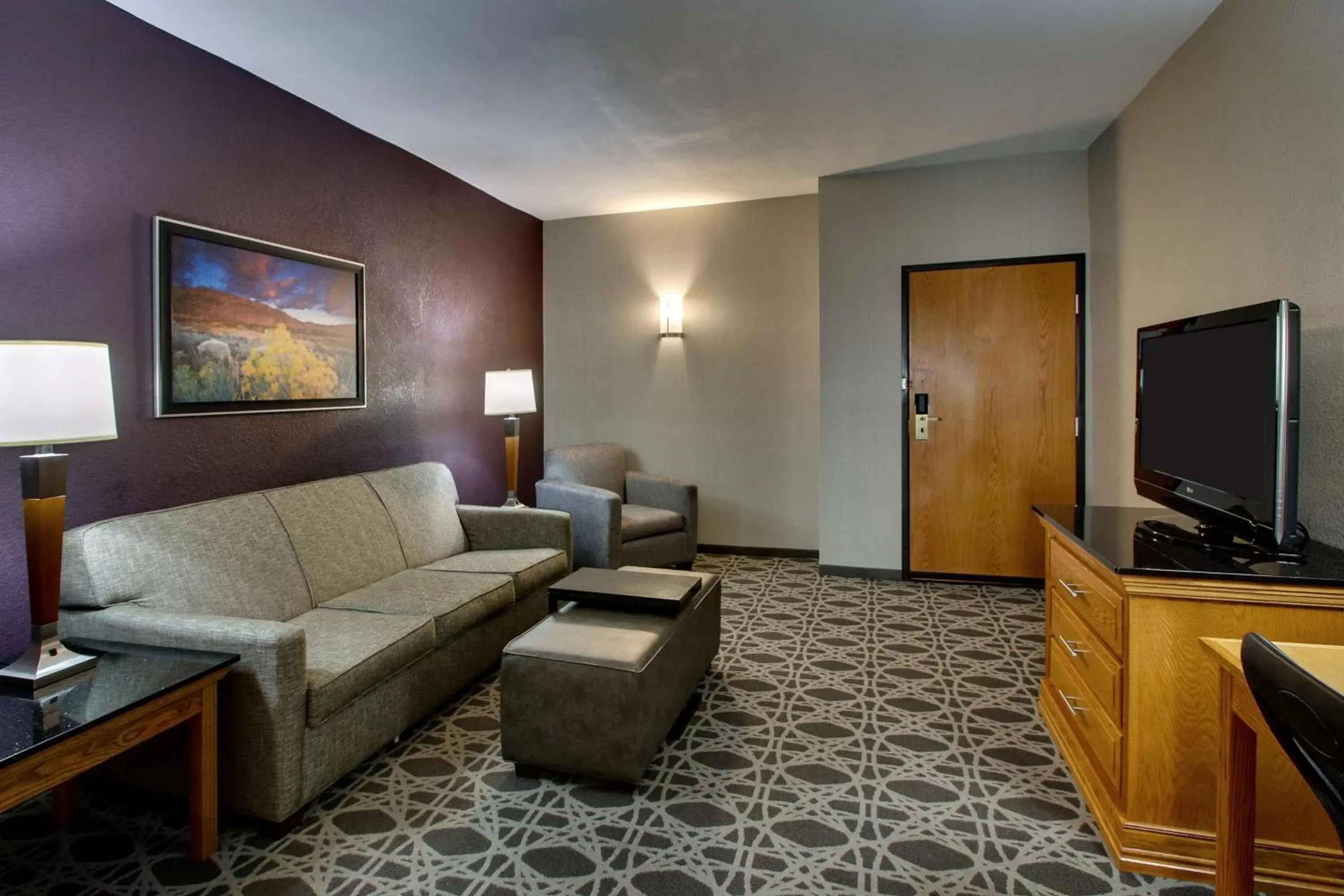 Photo of the whole room, Seating Area in Drury Inn & Suites Albuquerque North