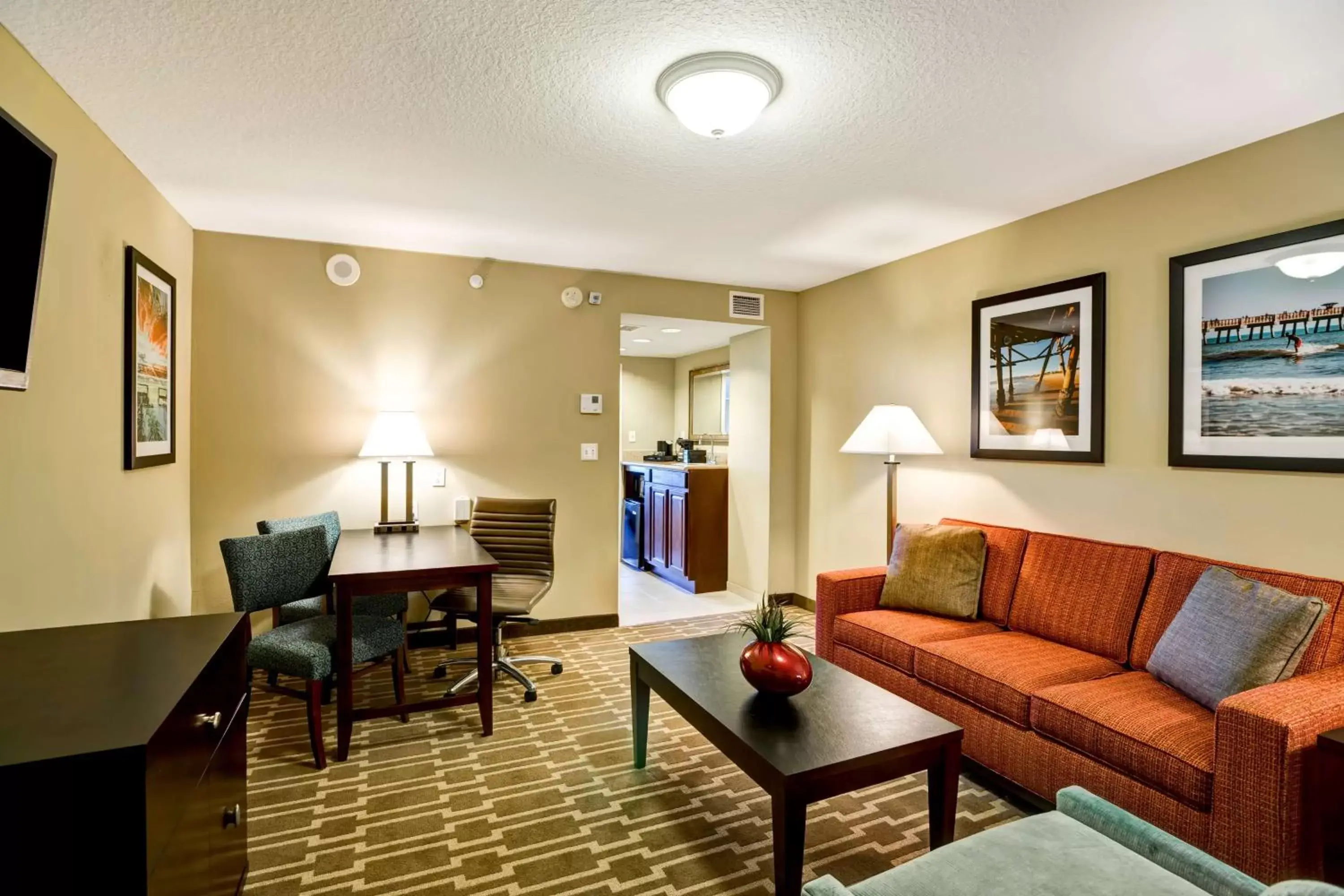 Other, Seating Area in Embassy Suites Fort Myers - Estero