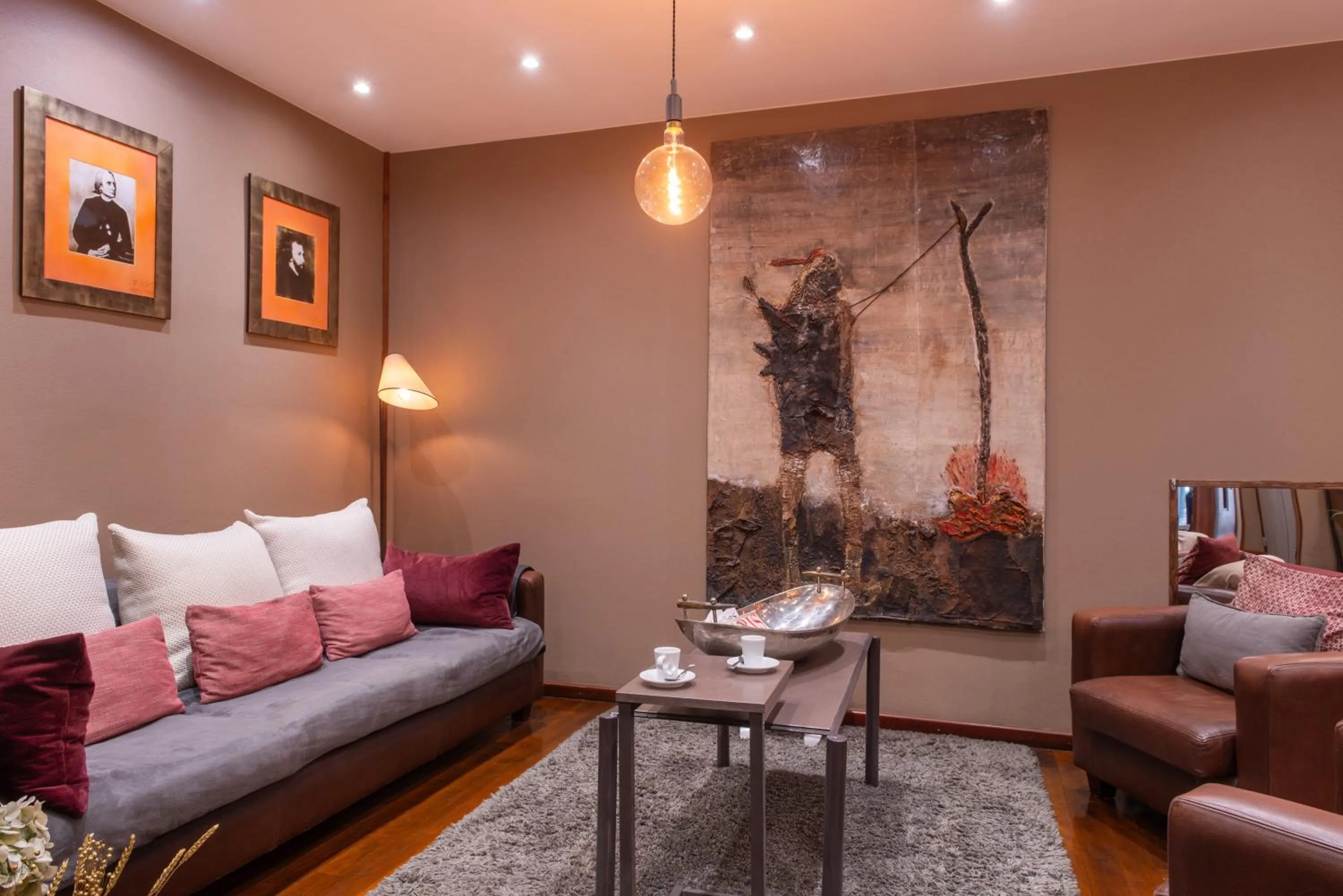 Seating area in Hotel George Sand Opéra Paris