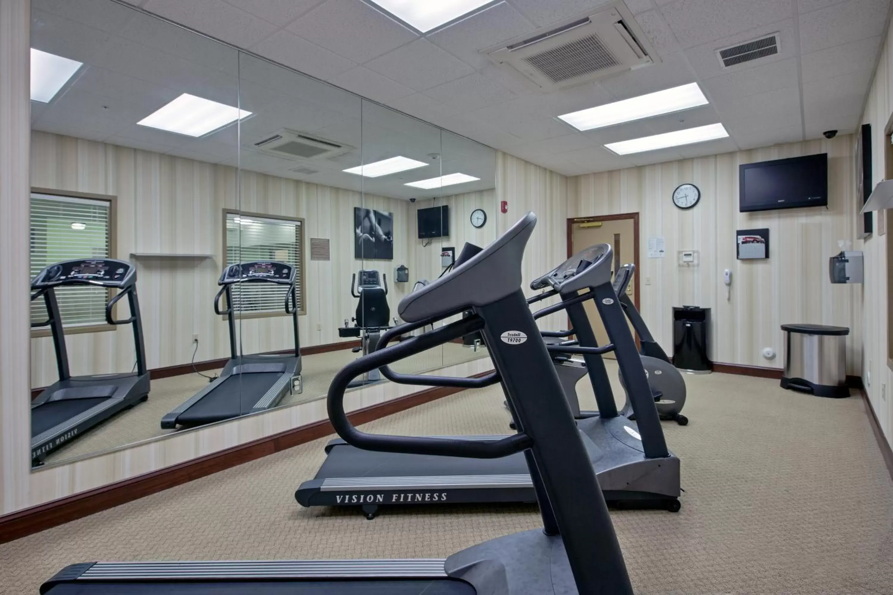 Fitness centre/facilities, Fitness Center/Facilities in Country Inn & Suites by Radisson, Wilmington, NC