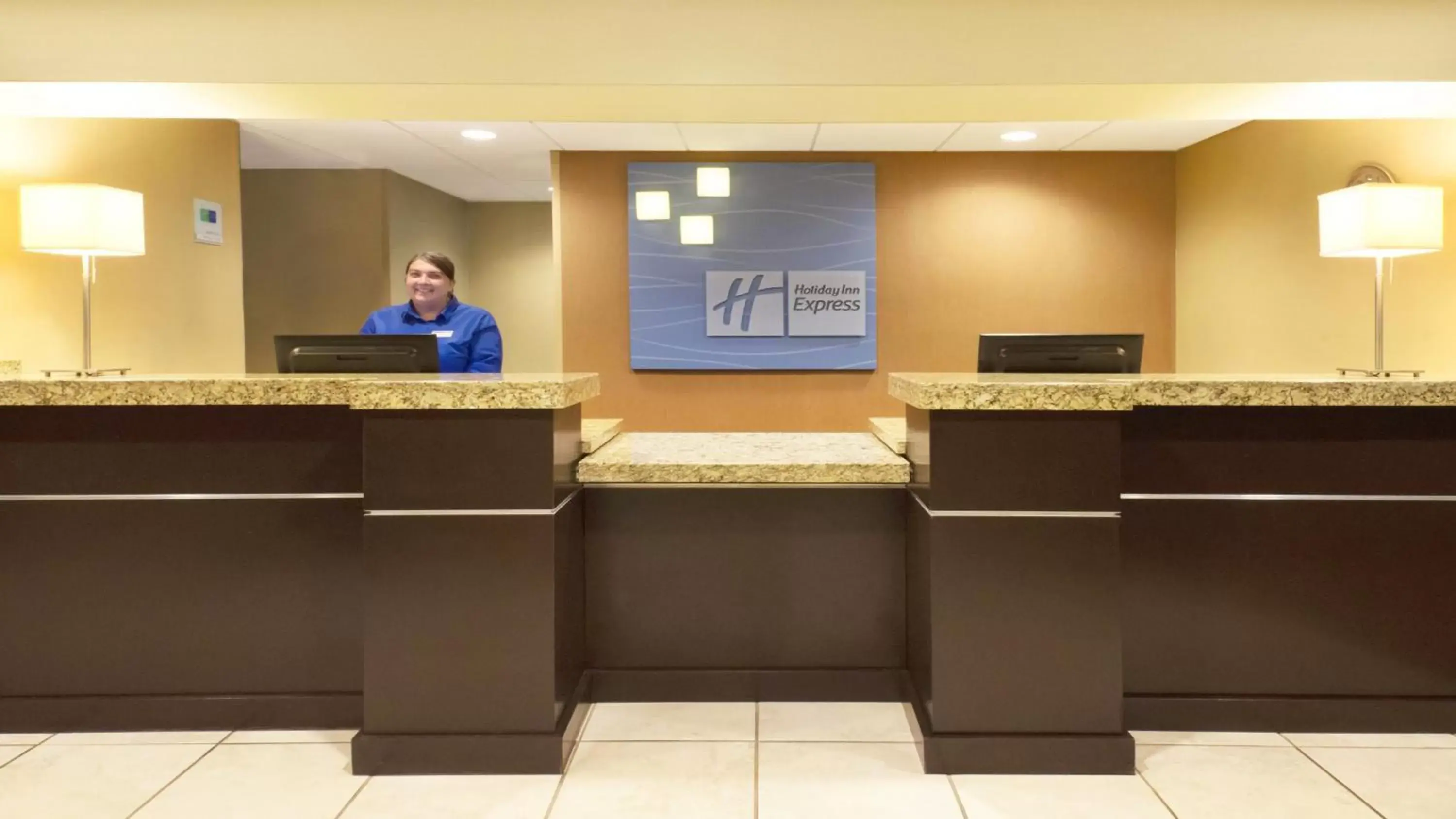 Property building, Lobby/Reception in Holiday Inn Express Hotel & Suites Colby, an IHG Hotel