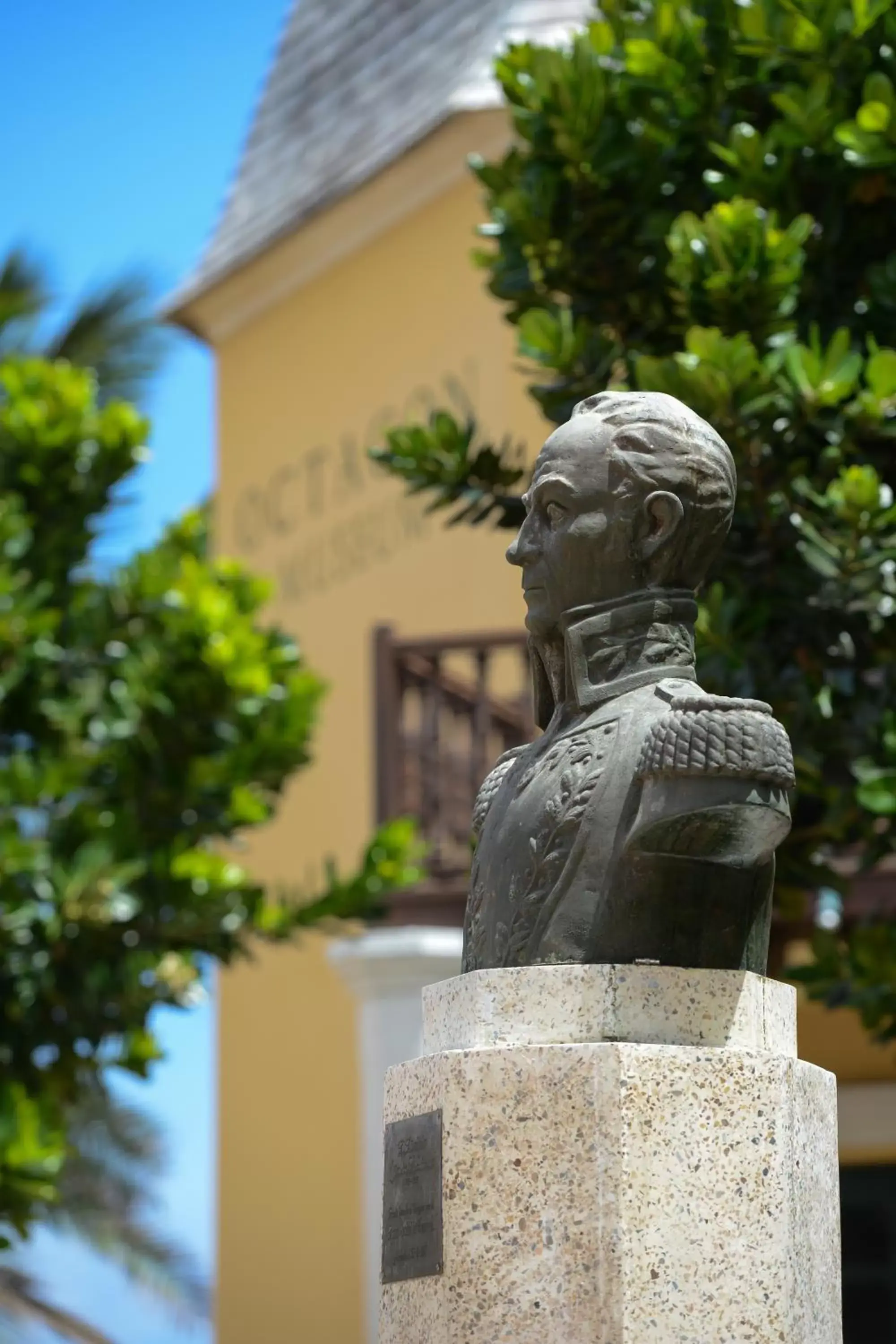 Area and facilities in Curacao Avila Beach Hotel