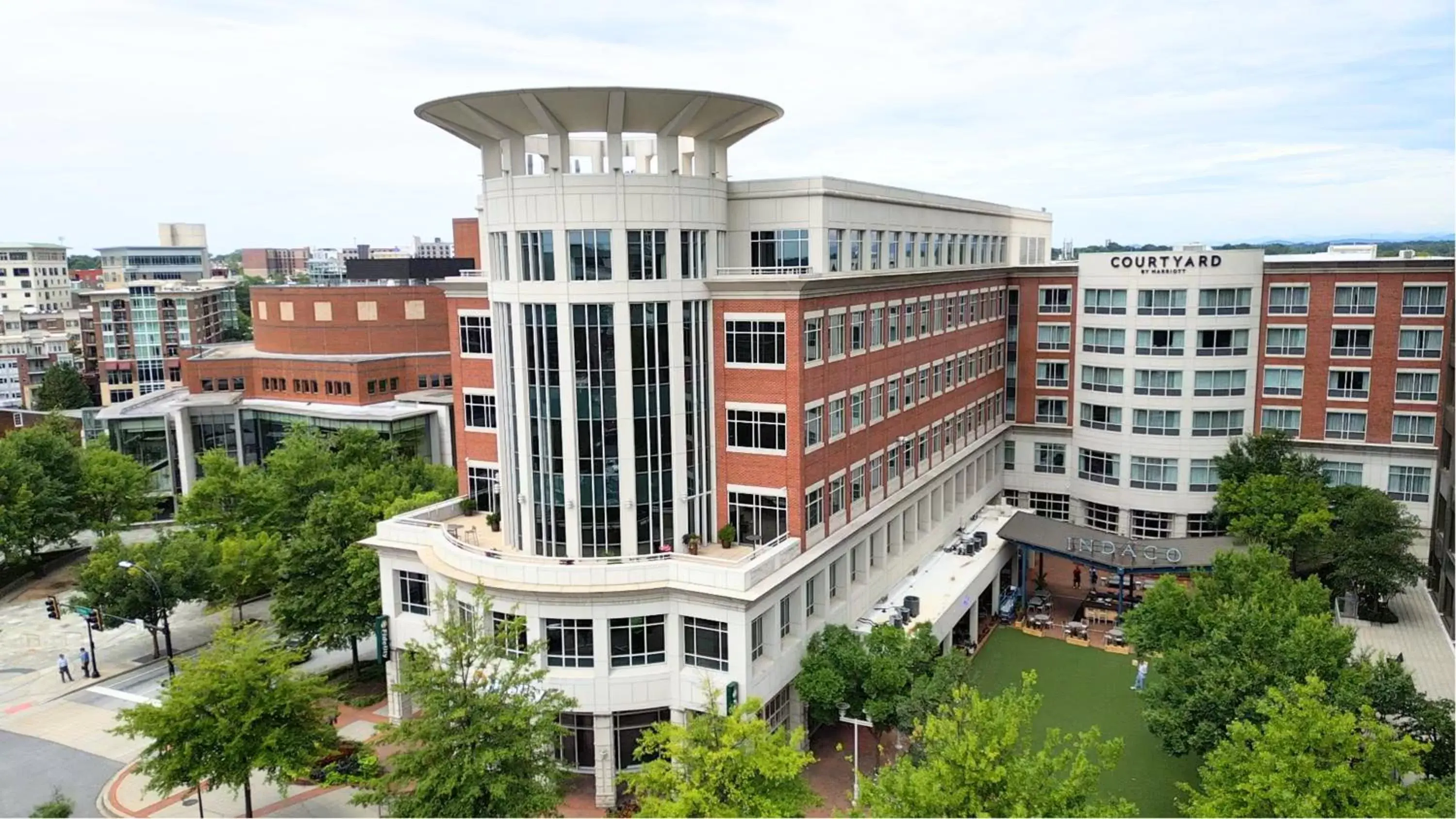 Property Building in Courtyard by Marriott Greenville Downtown