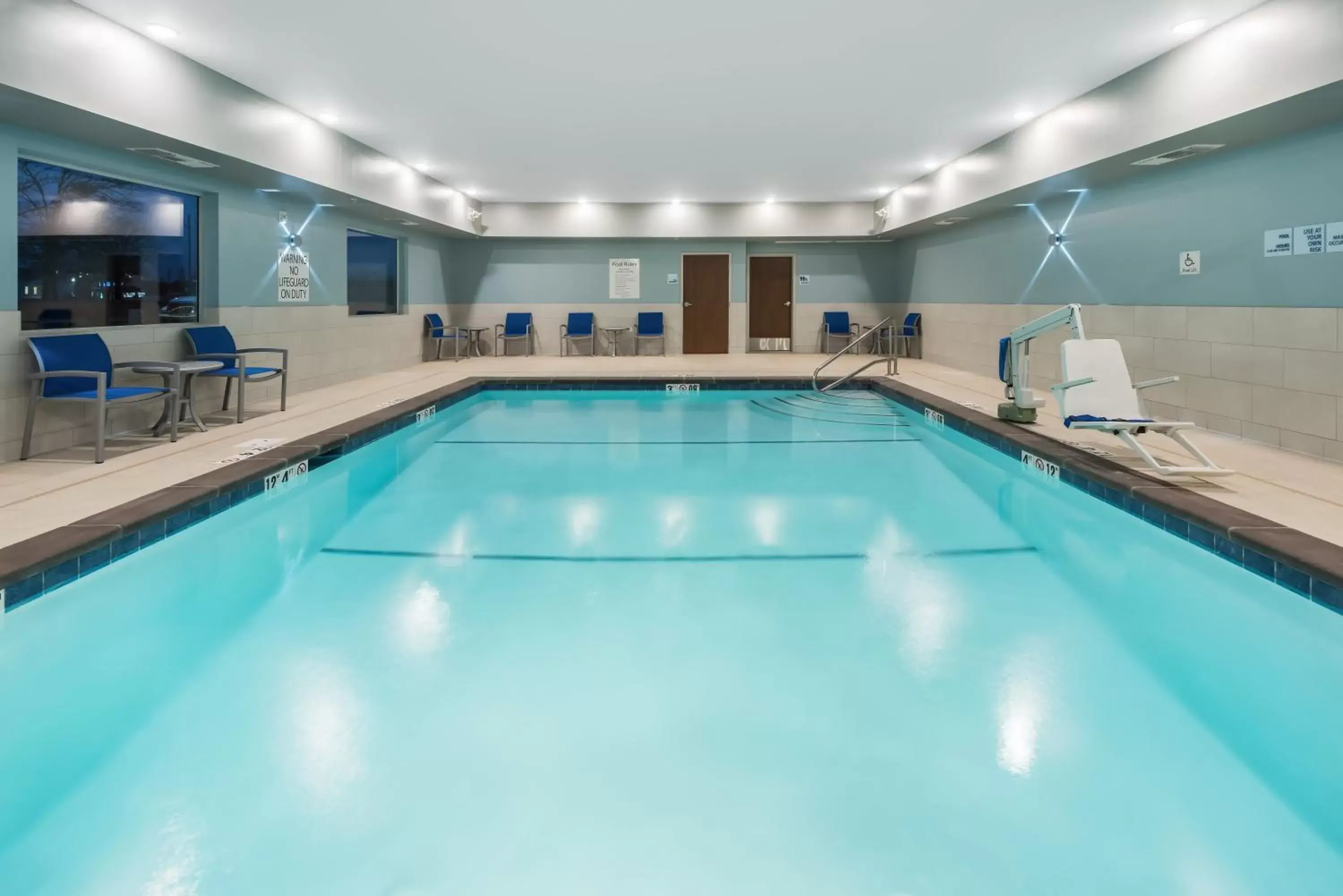 Swimming Pool in Holiday Inn Express & Suites West Plains Southwest, an IHG Hotel