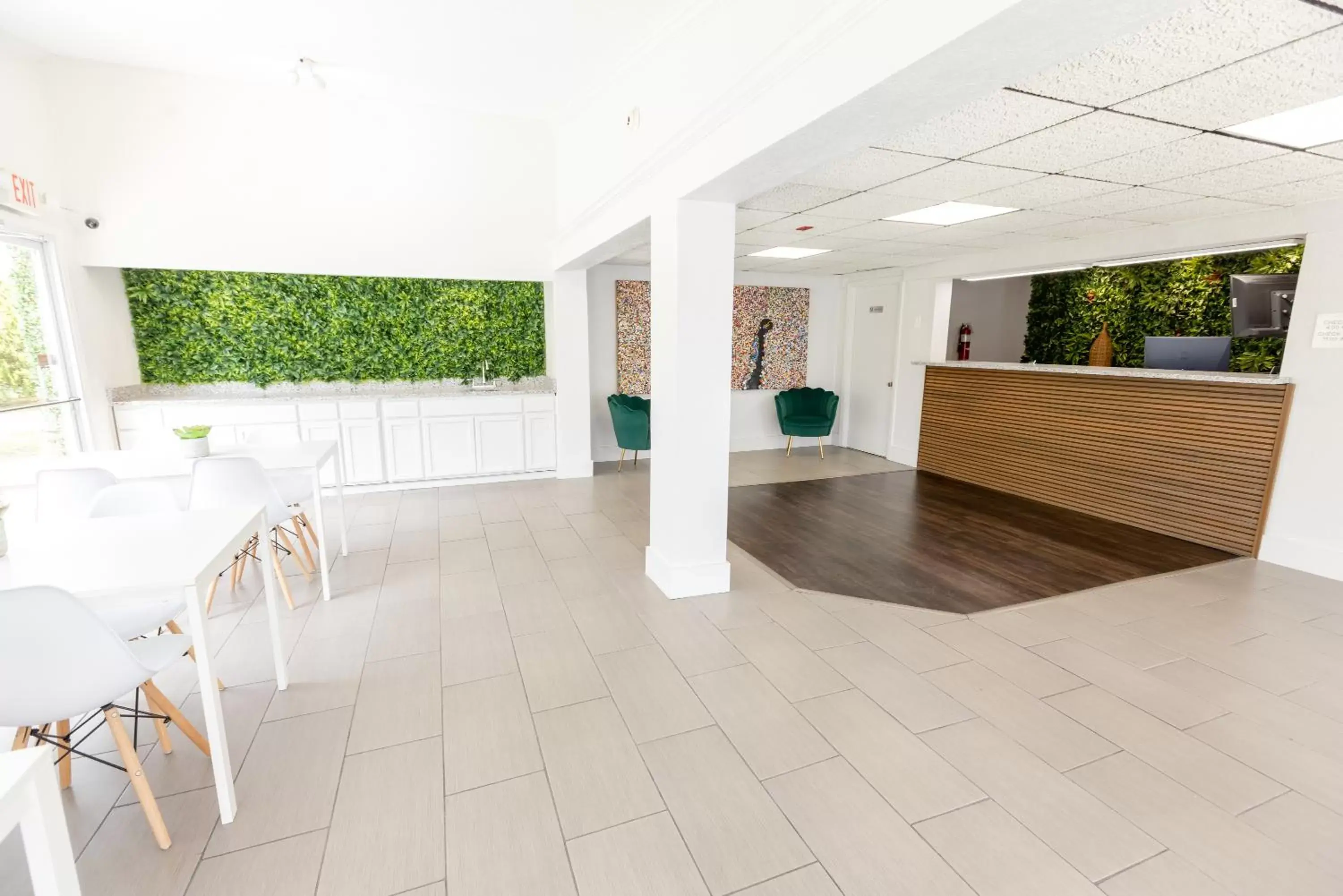 Lobby or reception in Oneway Brunswick Lobby or reception in Oneway Brunswick