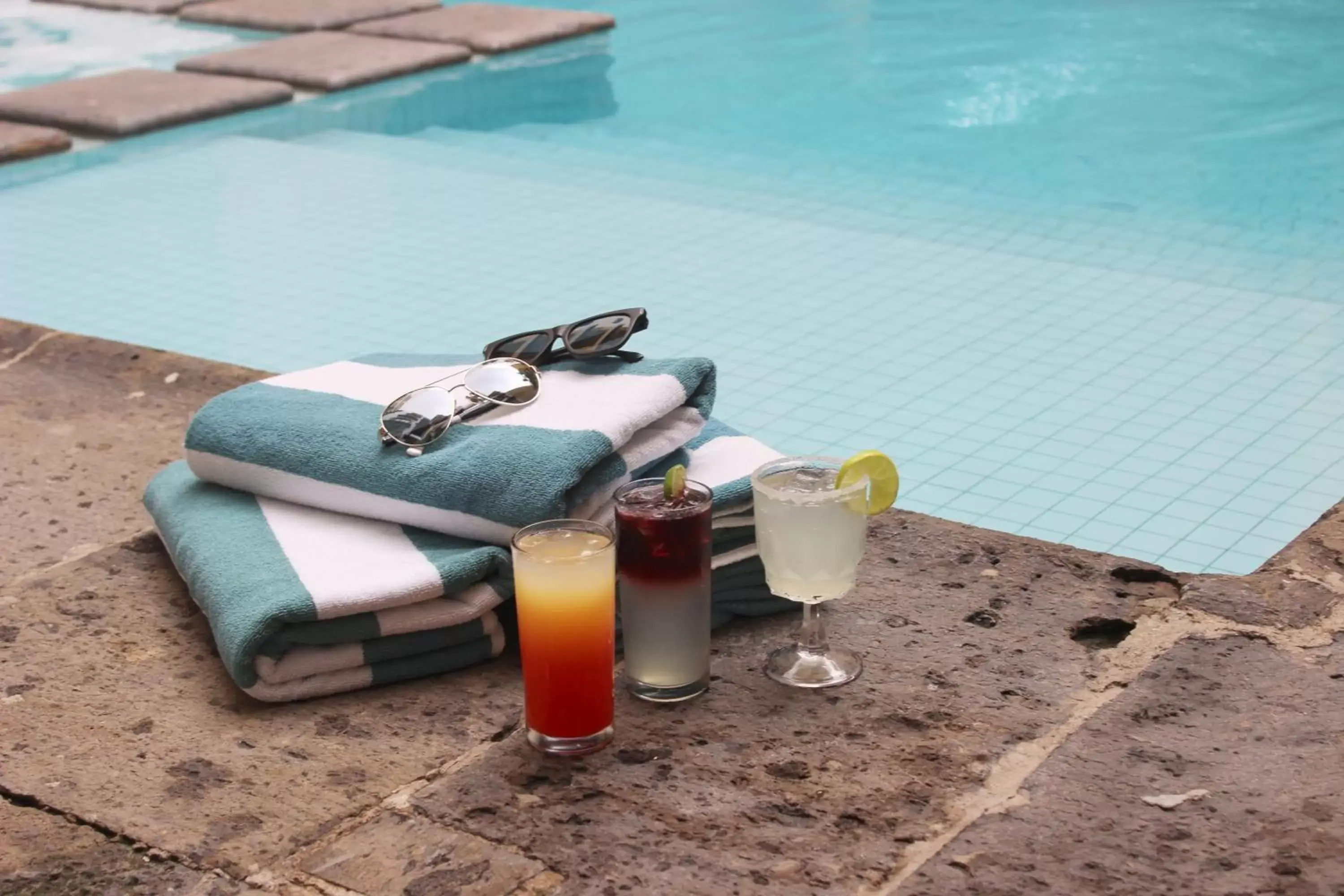 Swimming pool in Hotel de Mendoza