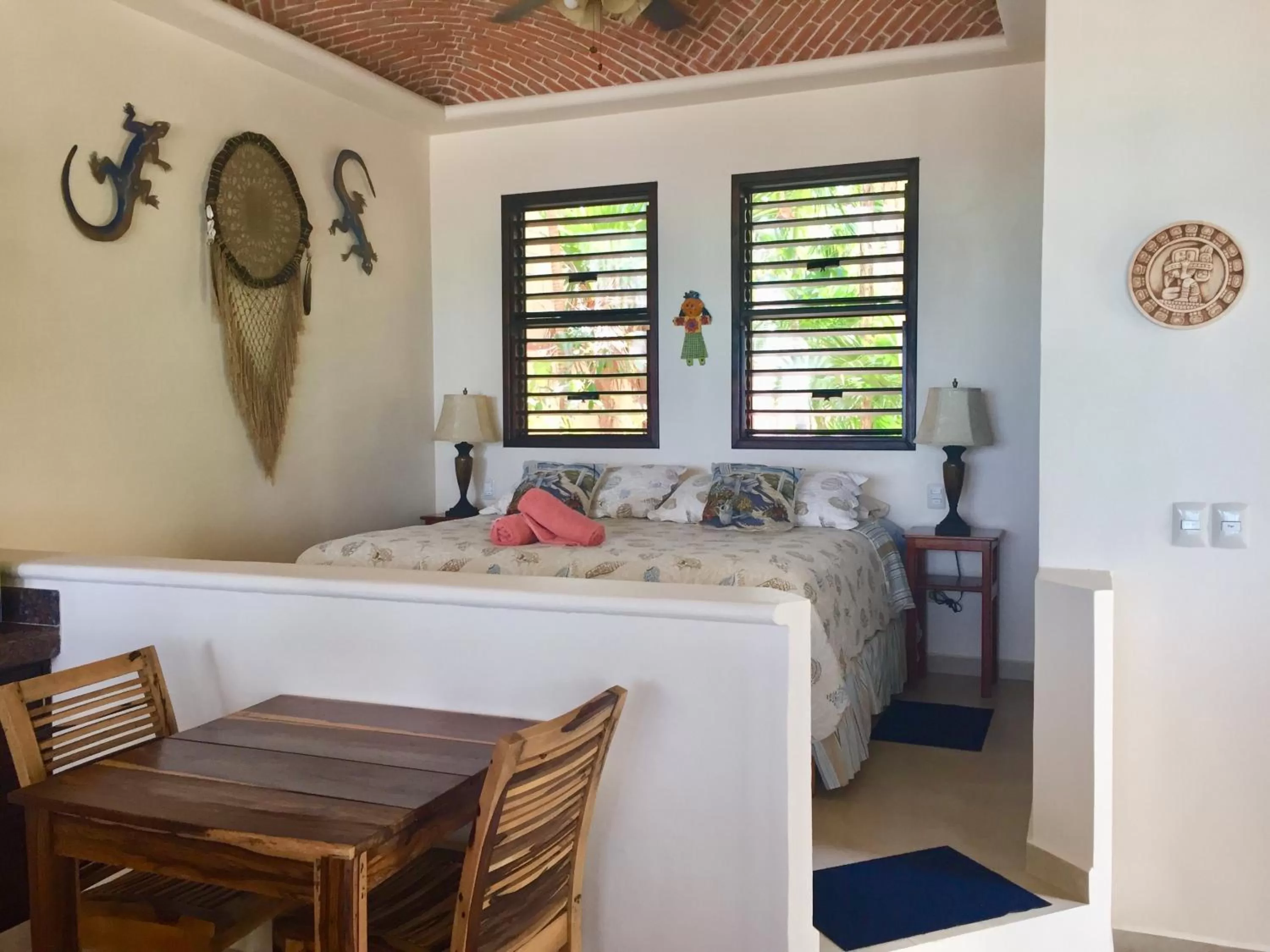 Nah Uxibal Villa and Casitas