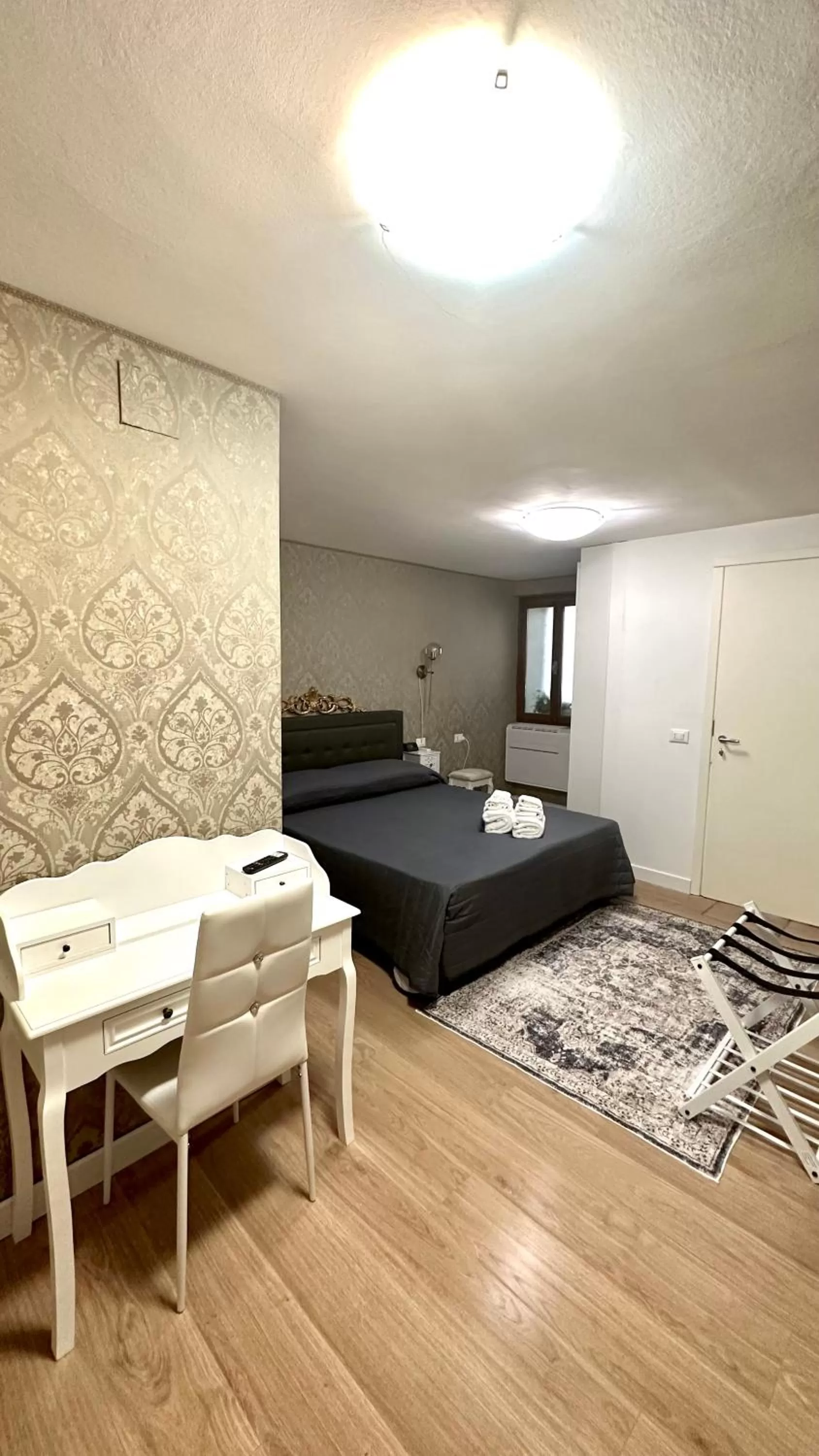 Bedroom, Bed in Hotel Apostoli Garden