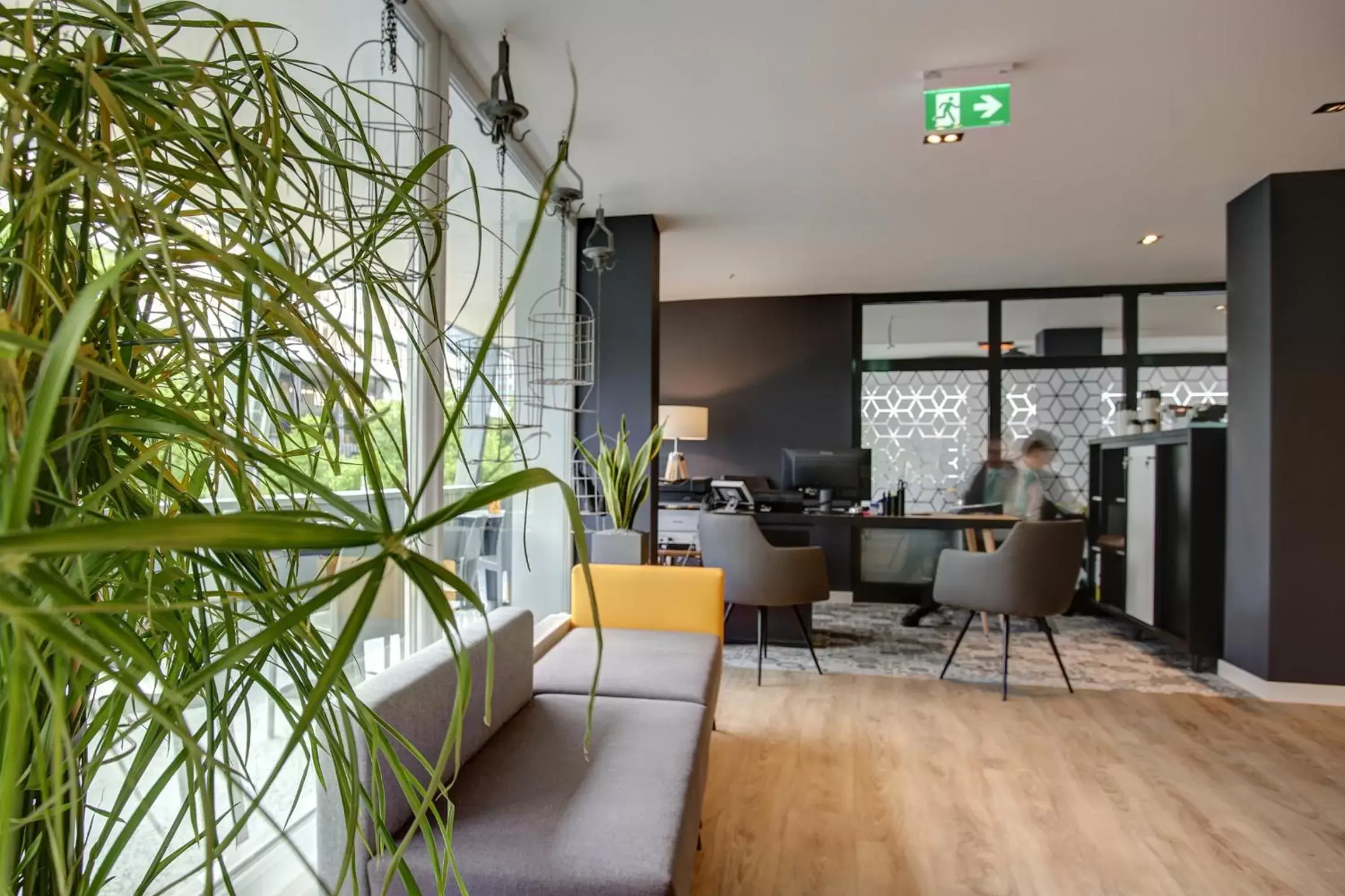 Lobby or reception in Vienna House Easy by Wyndham Dortmund City Lobby or reception in Vienna House Easy by Wyndham Dortmund City