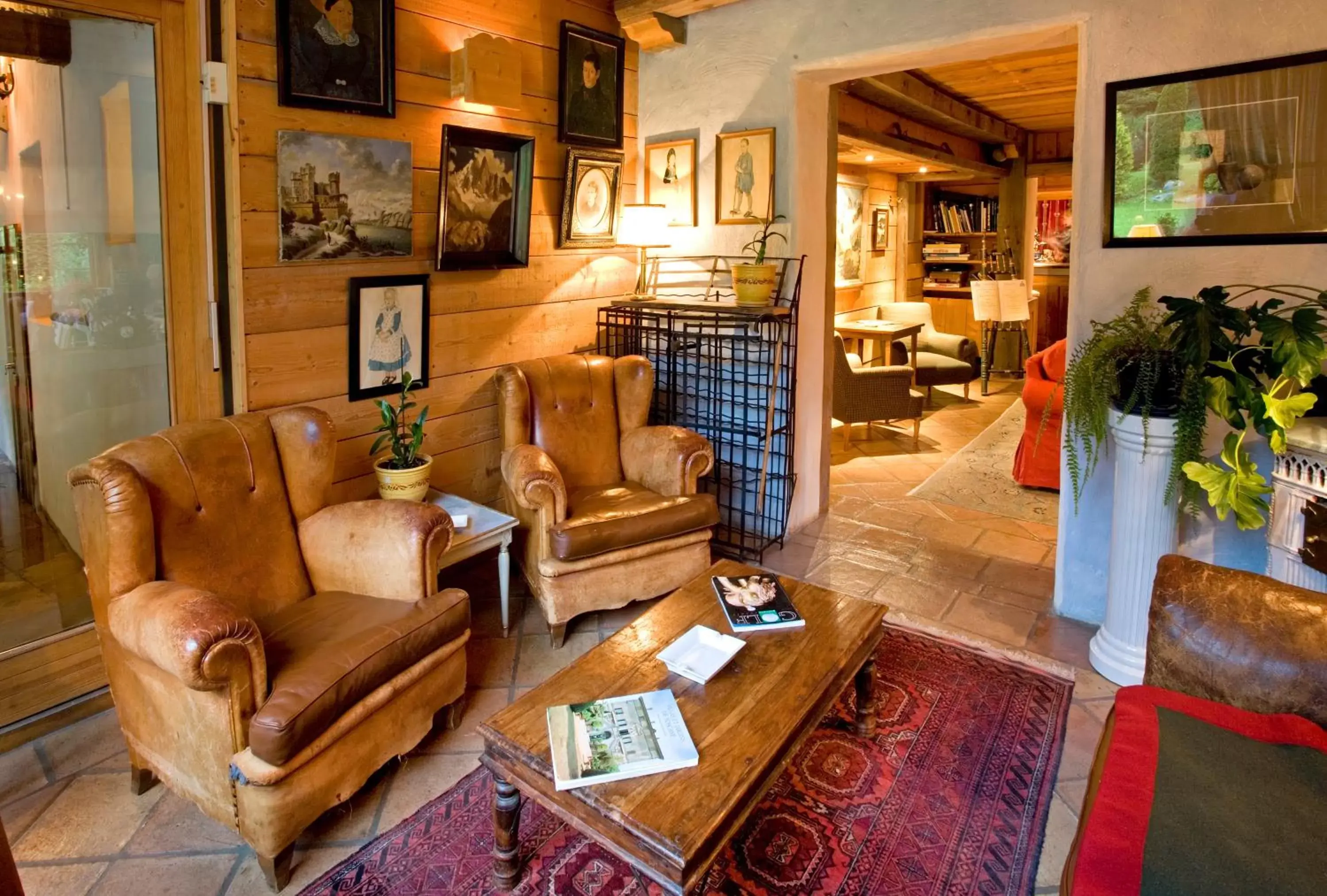 Lounge or bar, Lobby/Reception in Hôtel Le Jeu de Paume