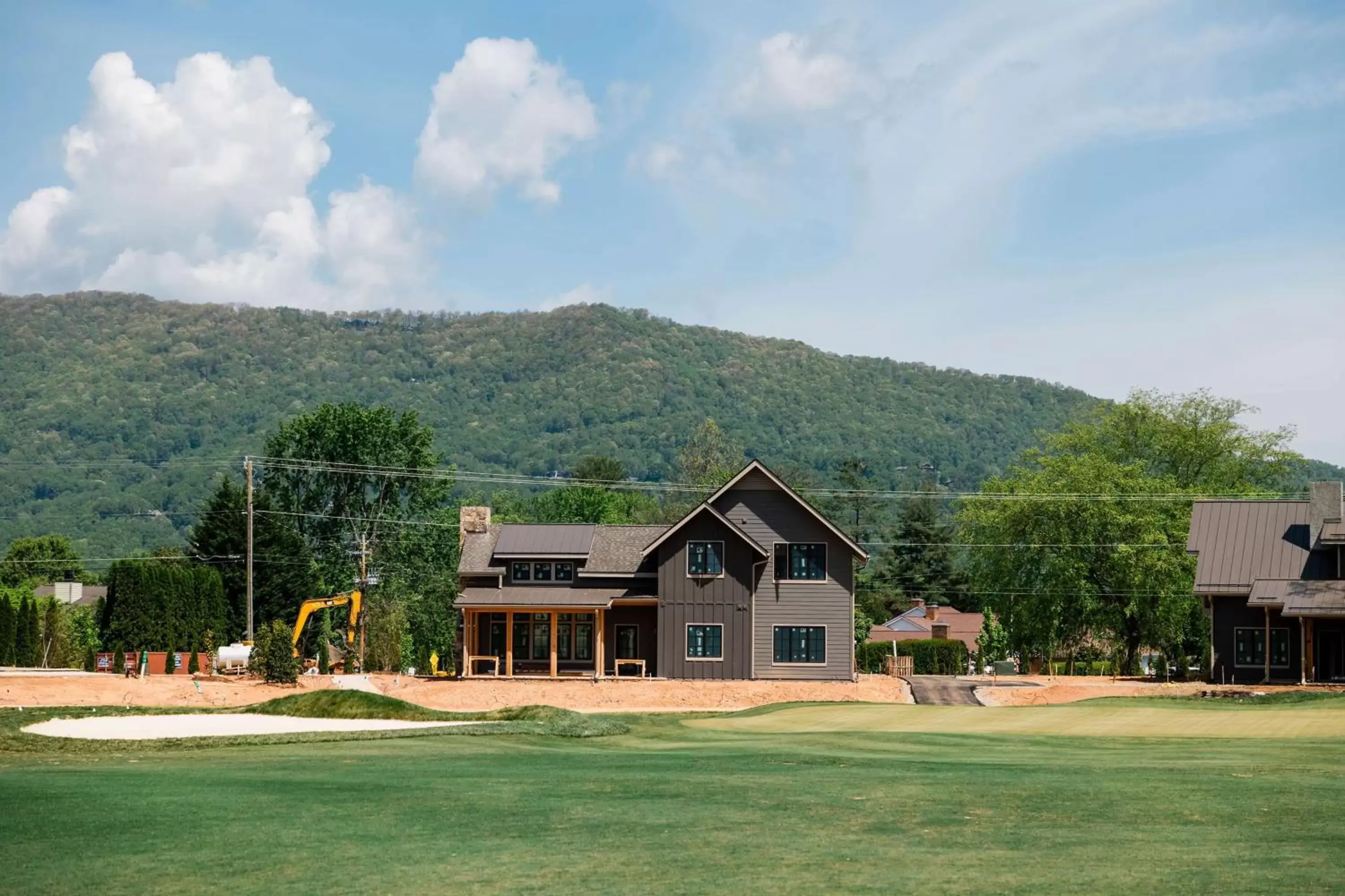 Photo of the whole room, Property Building in Waynesville Inn & Golf Club, Trademark Collection by Wyndham