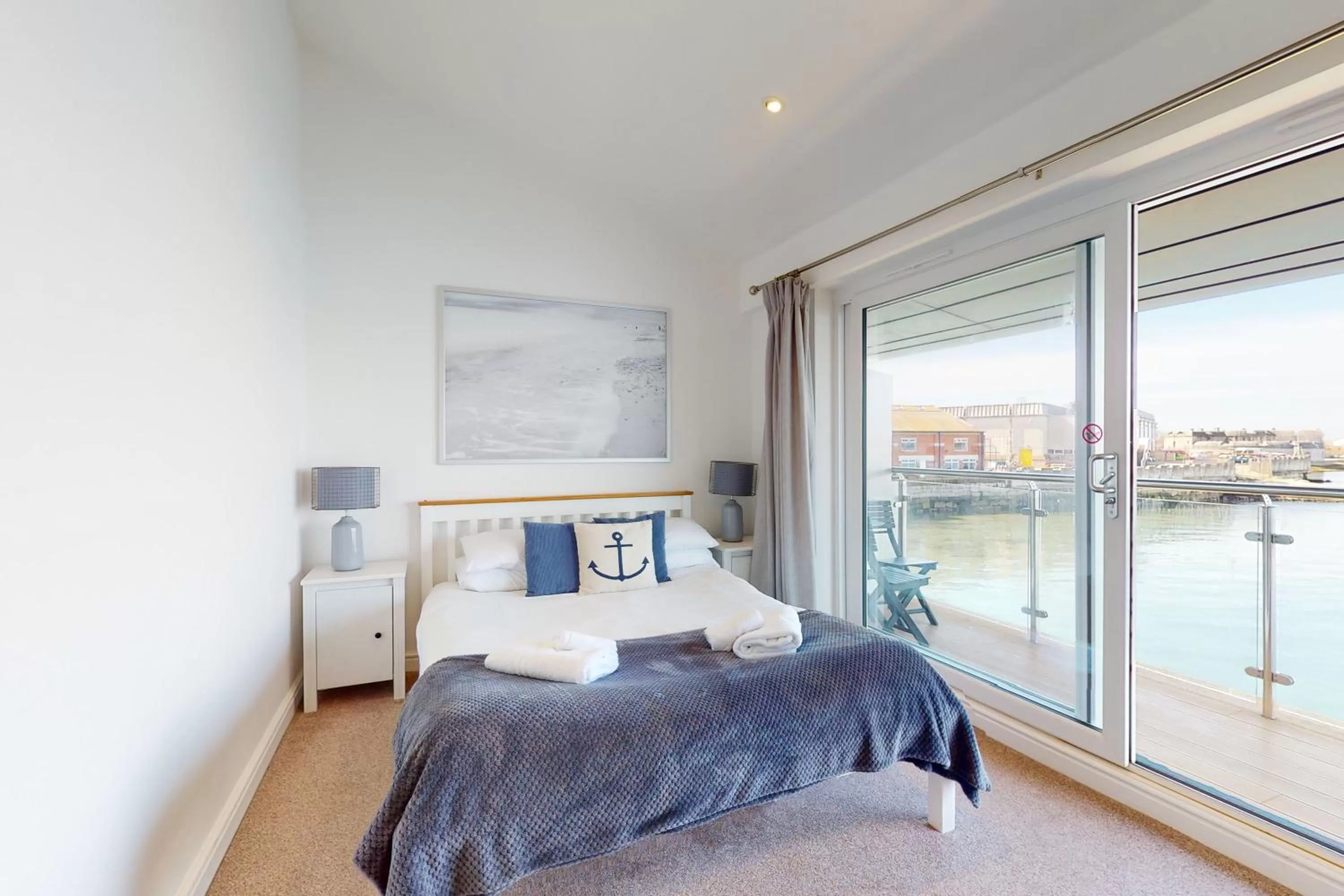 Bedroom, Bed in Crabbers' Wharf