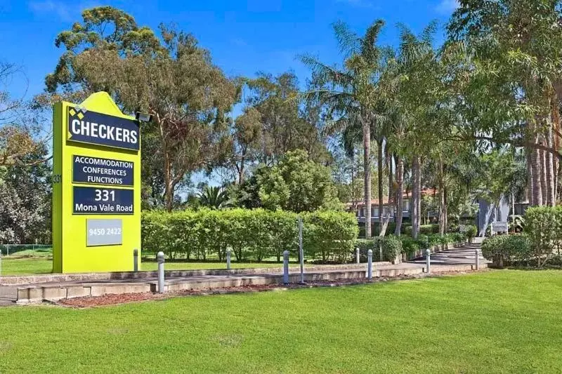 Facade/entrance, Garden in Checkers Resort