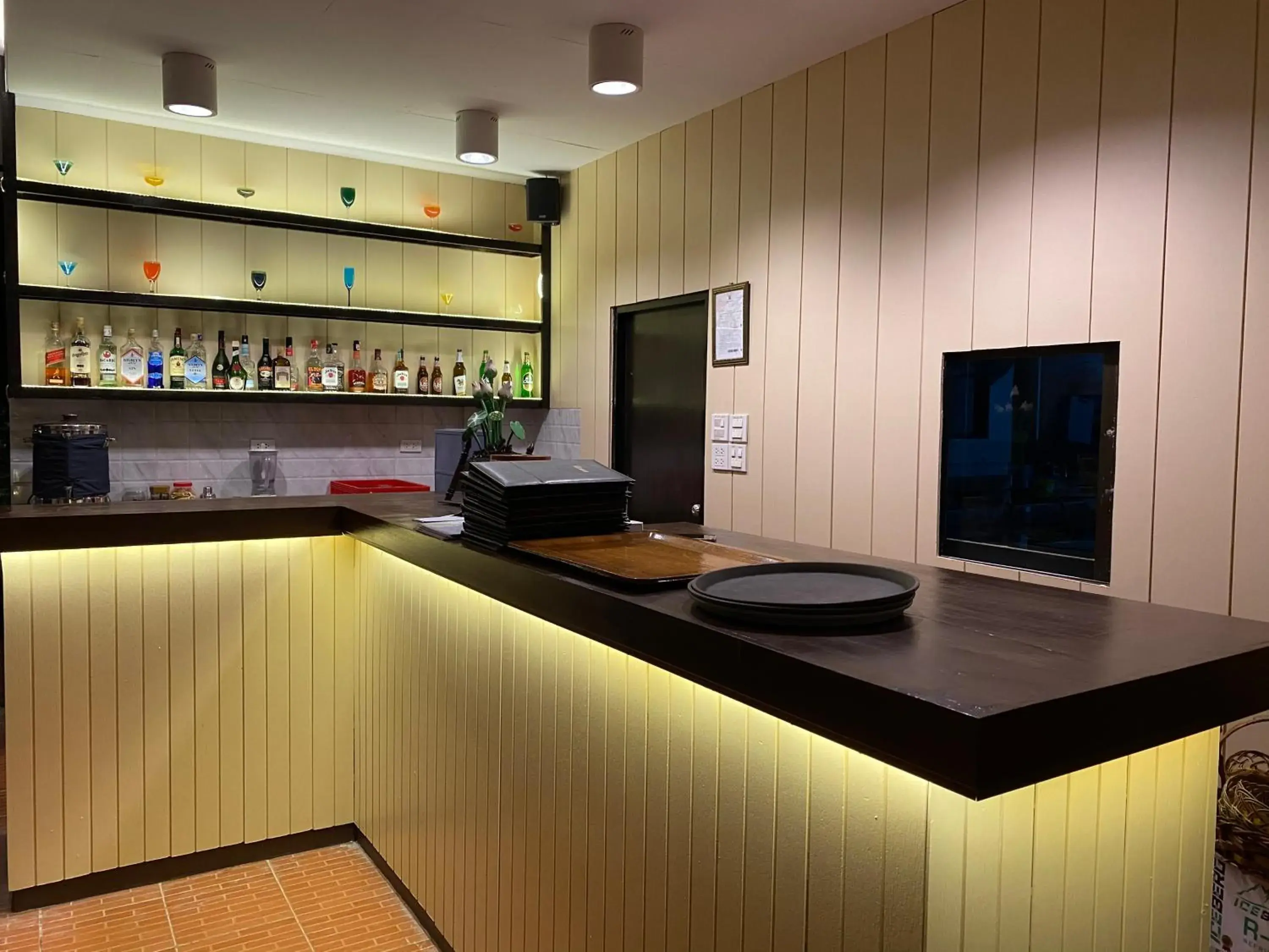 Lounge or bar in Lanta IL Mare Beach Resort Lounge or bar in Lanta IL Mare Beach Resort