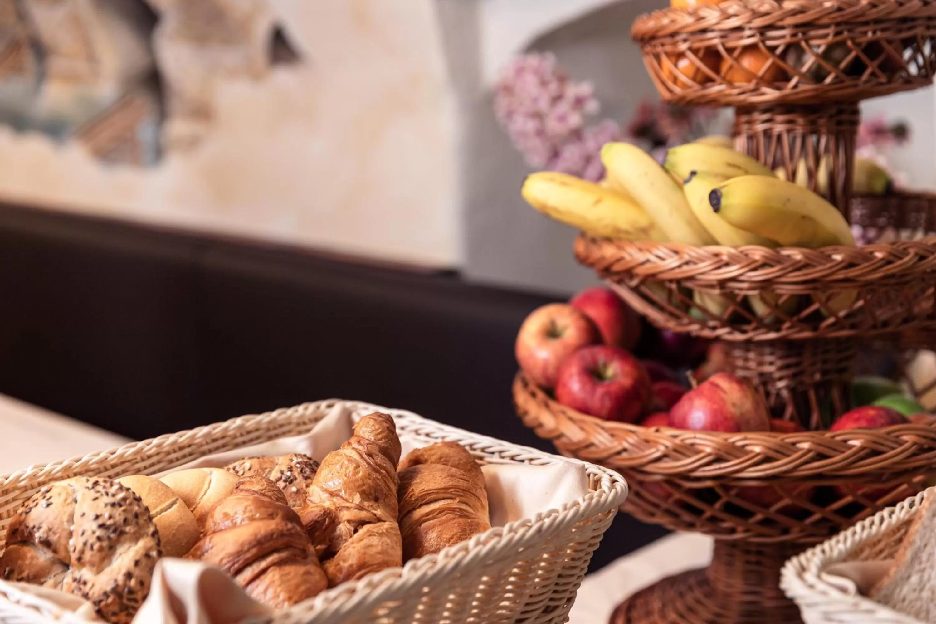 Breakfast in The Charles