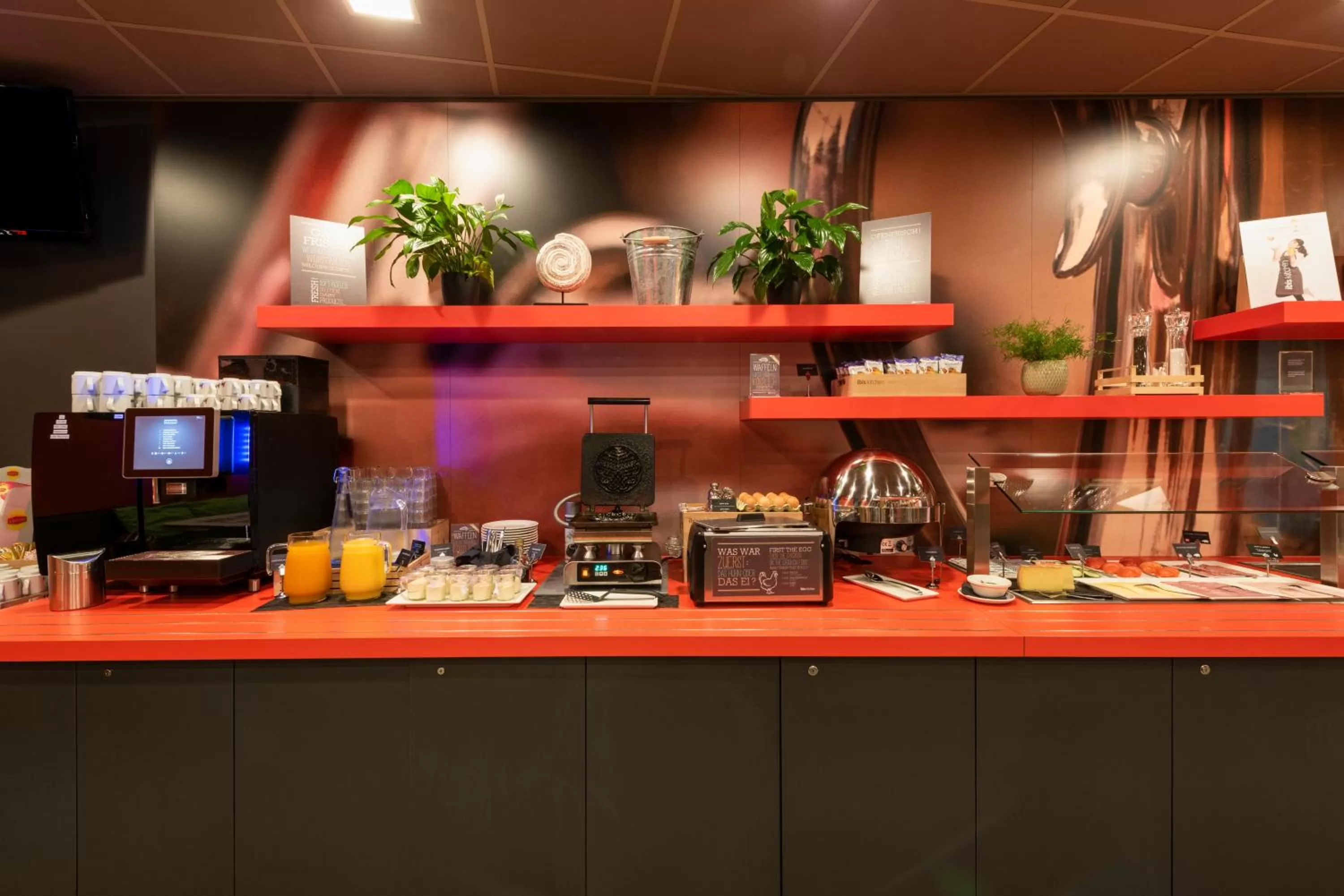 Continental breakfast in ibis Bern Expo