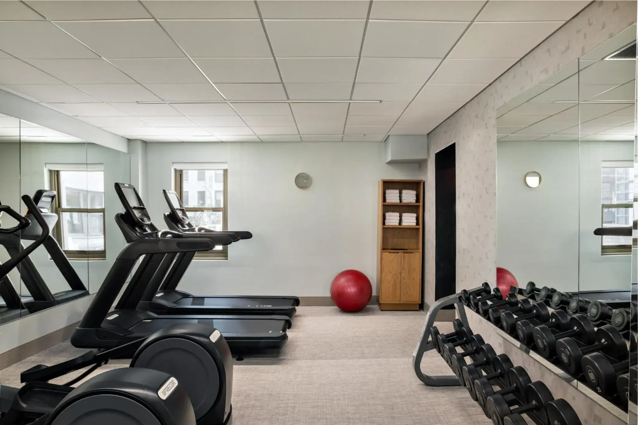Fitness centre/facilities, Fitness Center/Facilities in Kimpton Hotel Theta, an IHG Hotel