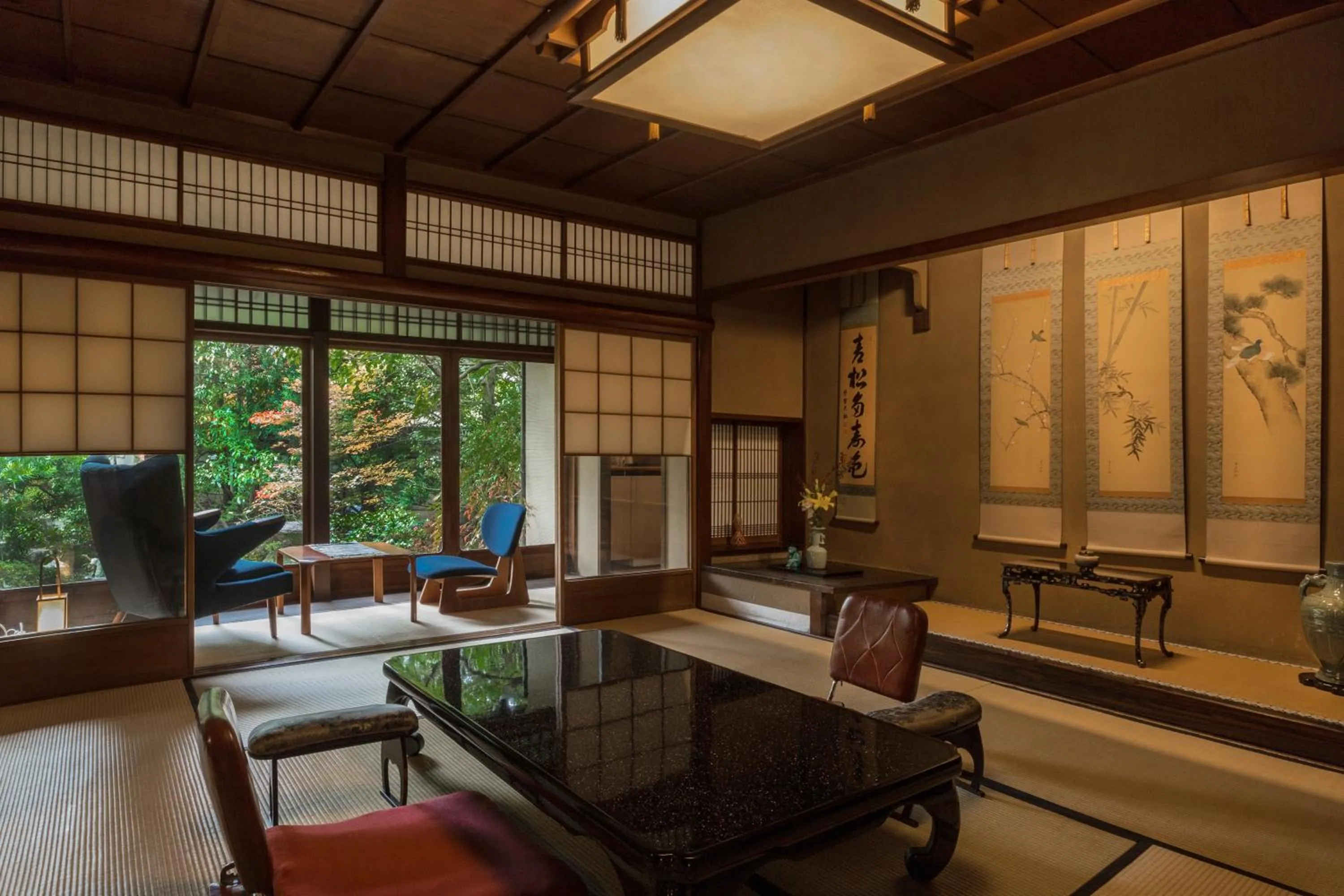 Living room in Kyoto Nanzenji Ryokan Yachiyo Established in 1915