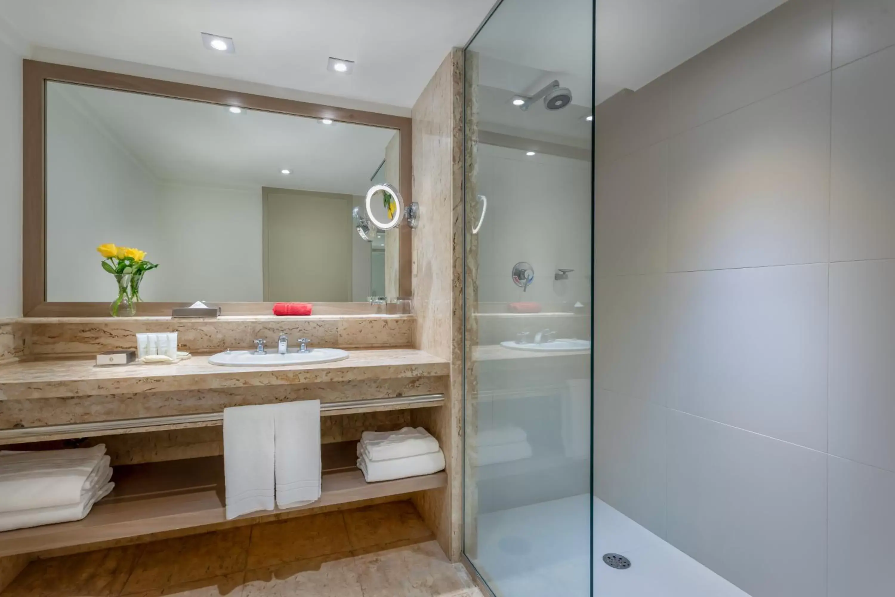 Bathroom in InterContinental São Paulo, an IHG Hotel