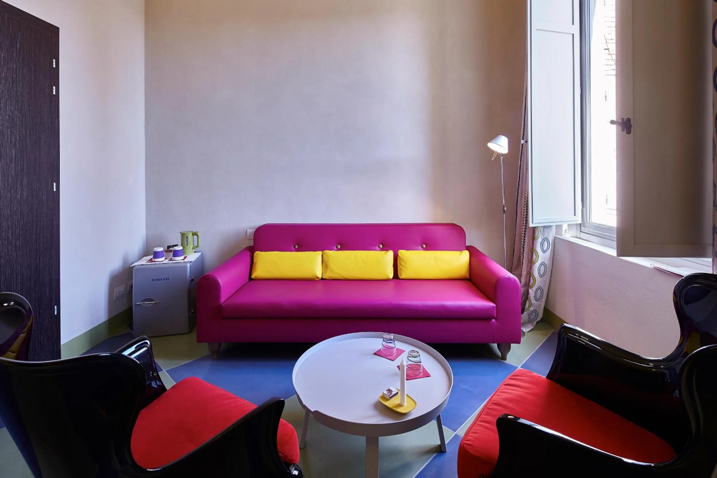 Living room in Palazzetto Rosso - Art Hotel