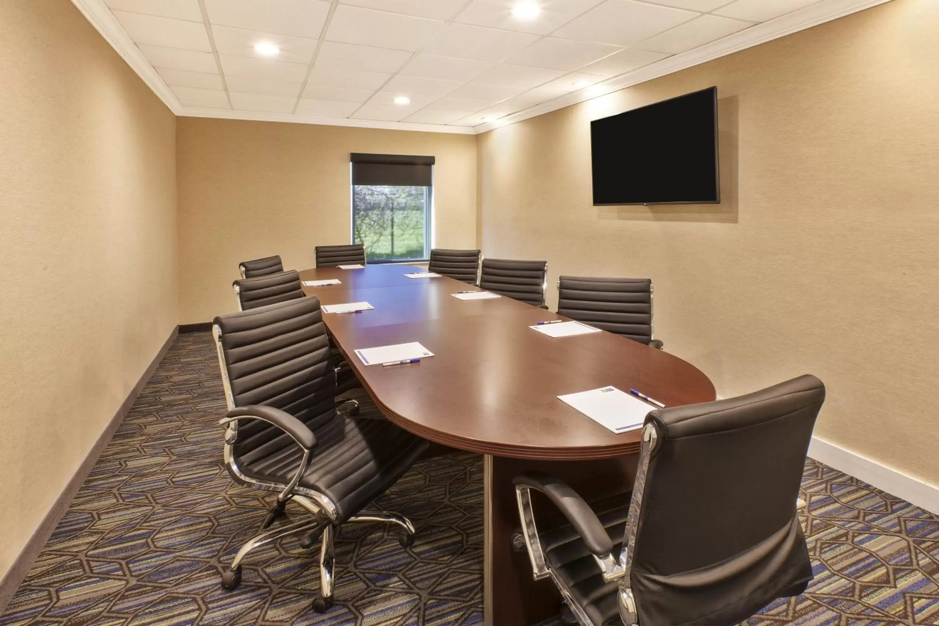 Meeting/conference room in Country Inn & Suites by Radisson Benton Harbor-St Joseph MI