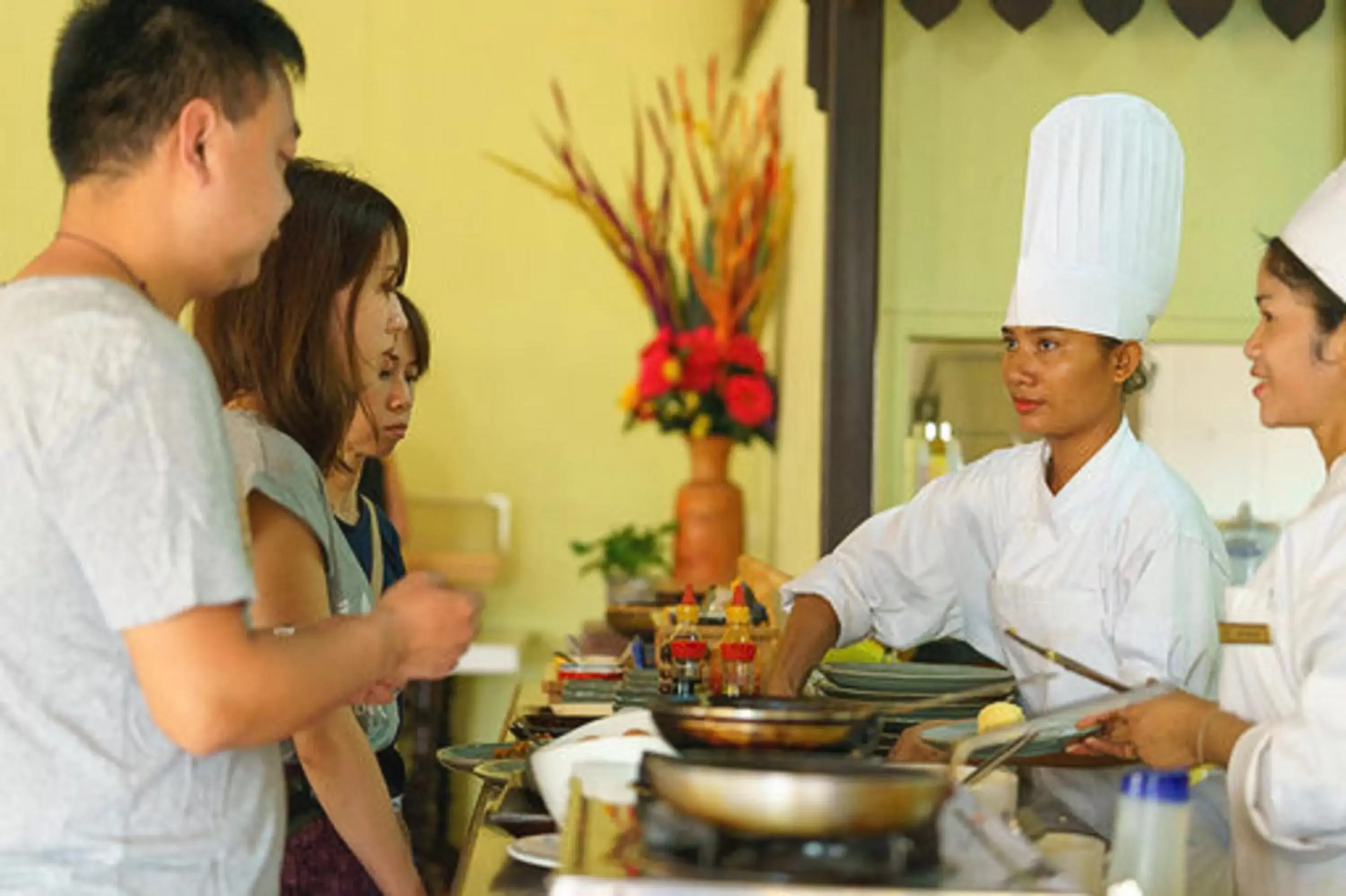 Buffet breakfast, Staff in Ta Prohm Hotel & Spa