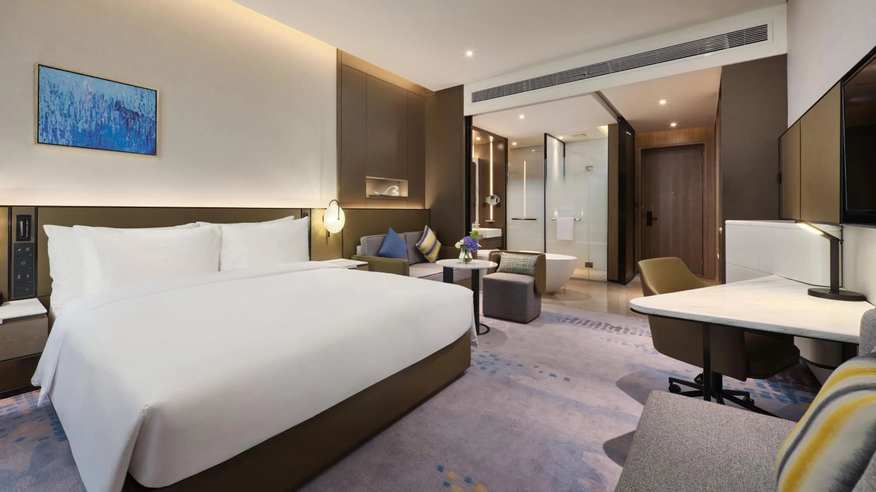 Photo of the whole room, Bed in Crowne Plaza Wuhan Development Zone by IHG