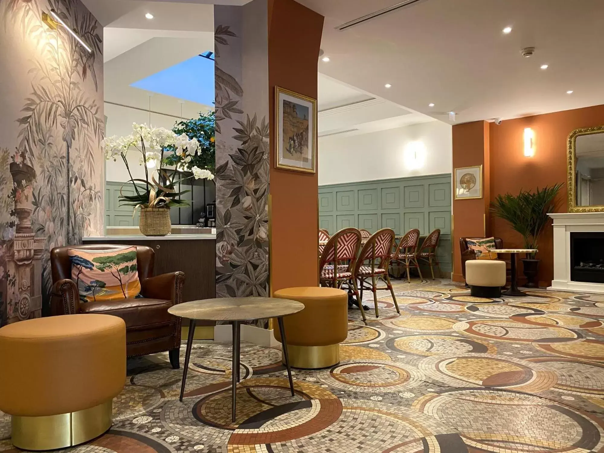 Lobby or reception, Lounge/Bar in Timhotel Palais Royal
