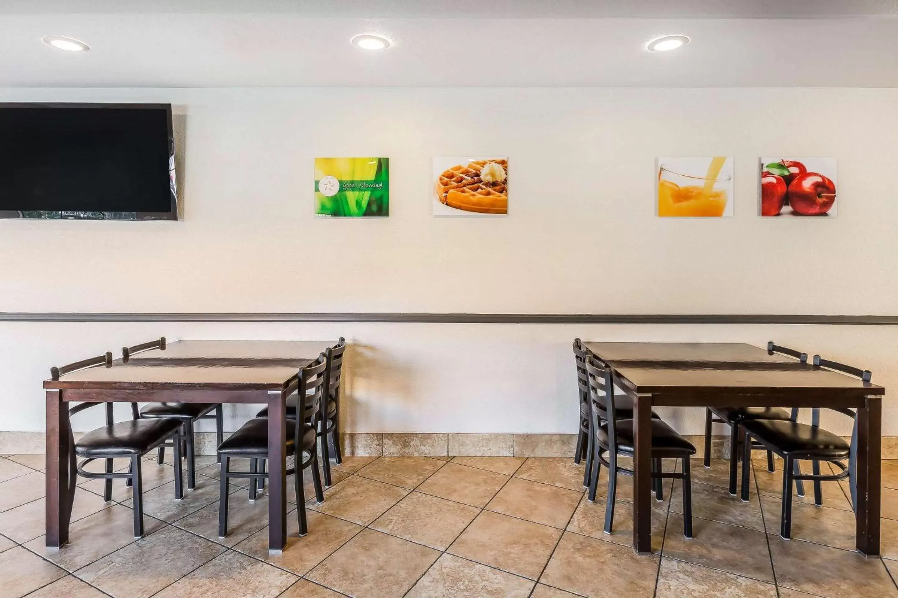 Restaurant/places to eat in Quality Inn Fallbrook I-15 Restaurant/places to eat in Quality Inn Fallbrook I-15