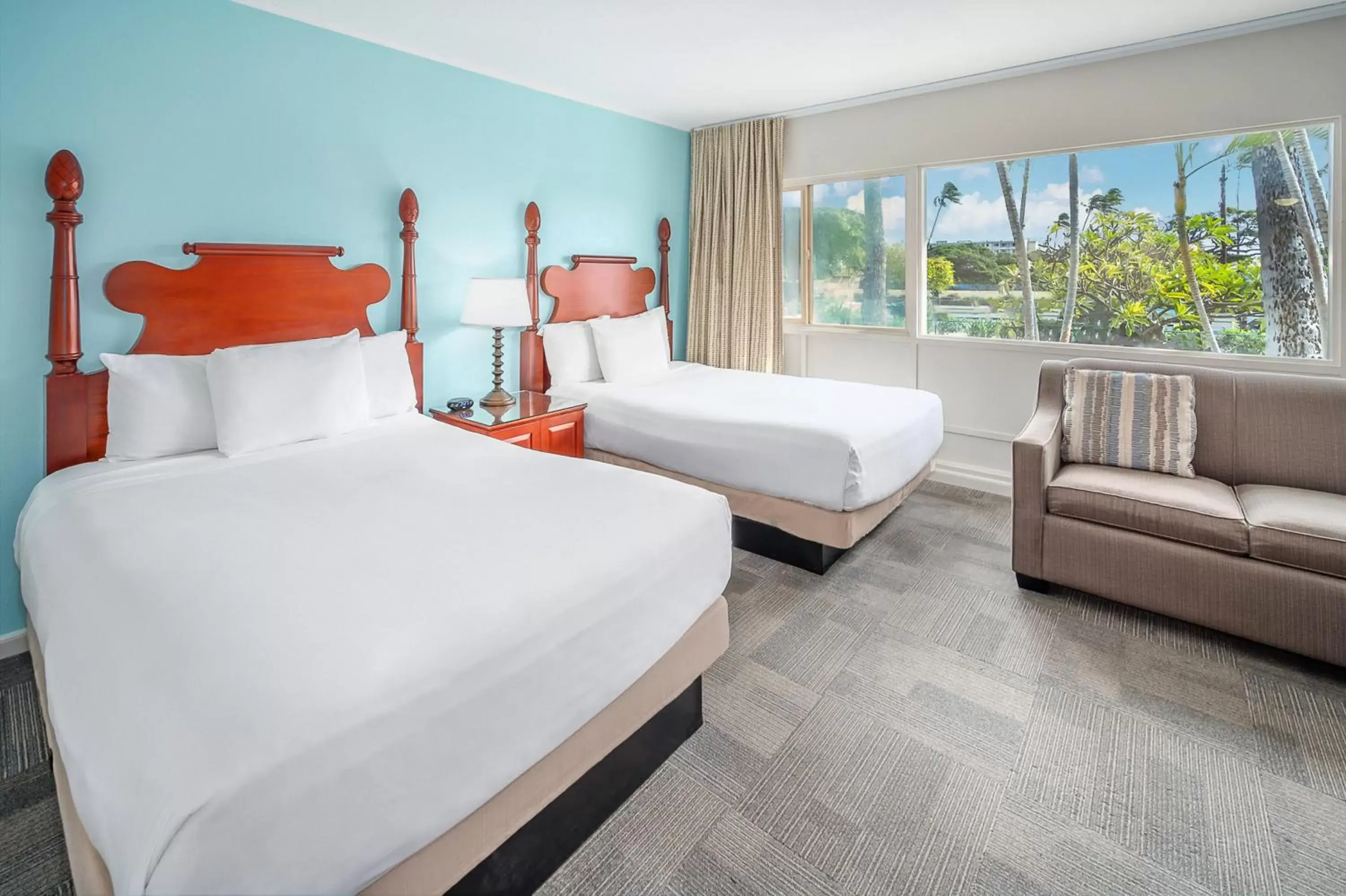 Bed in Maui Beach Hotel Bed in Maui Beach Hotel